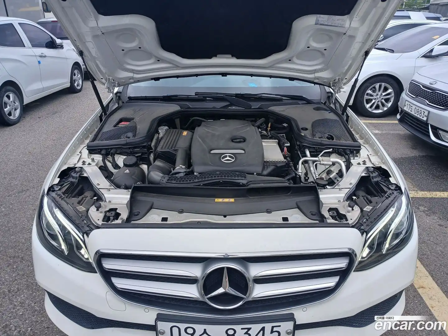E-Class Mercedes-Benz 2017.11-OPTION-022