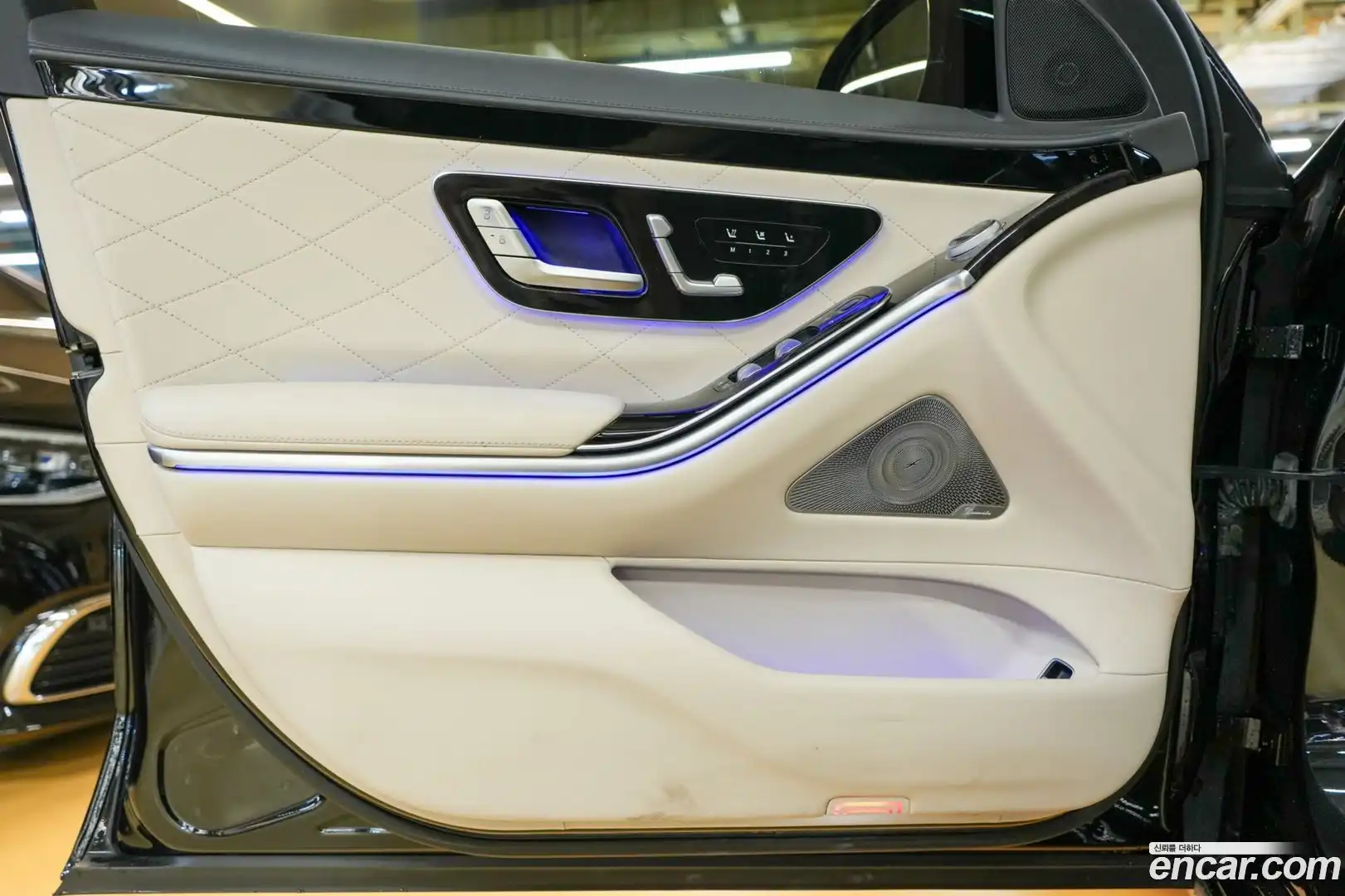 S-Class Mercedes-Benz 2021.6-OPTION-017