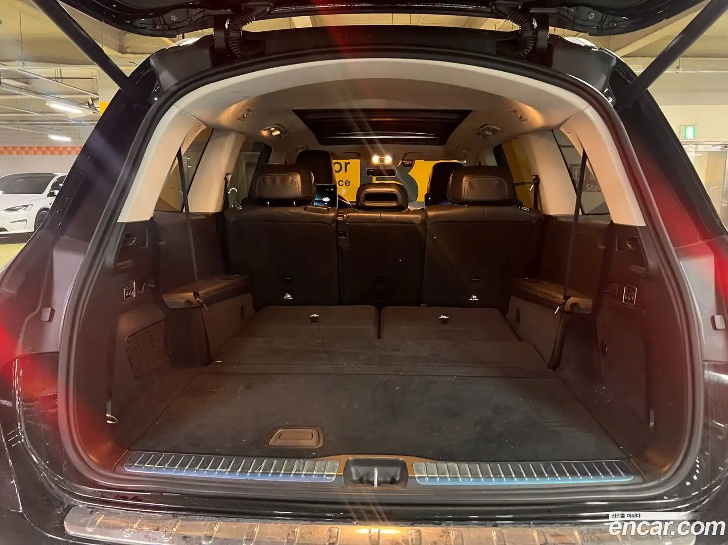 GLS-Class Mercedes-Benz 2020.11-OPTION-021