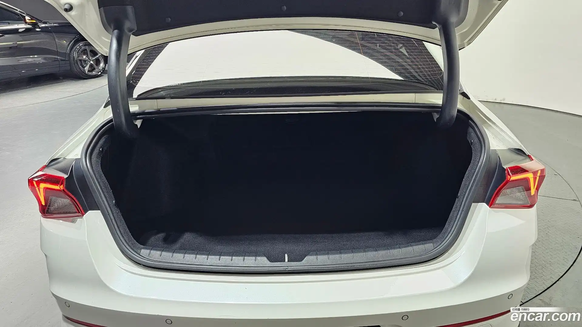 K5 Kia 2021.8-OPTION-024