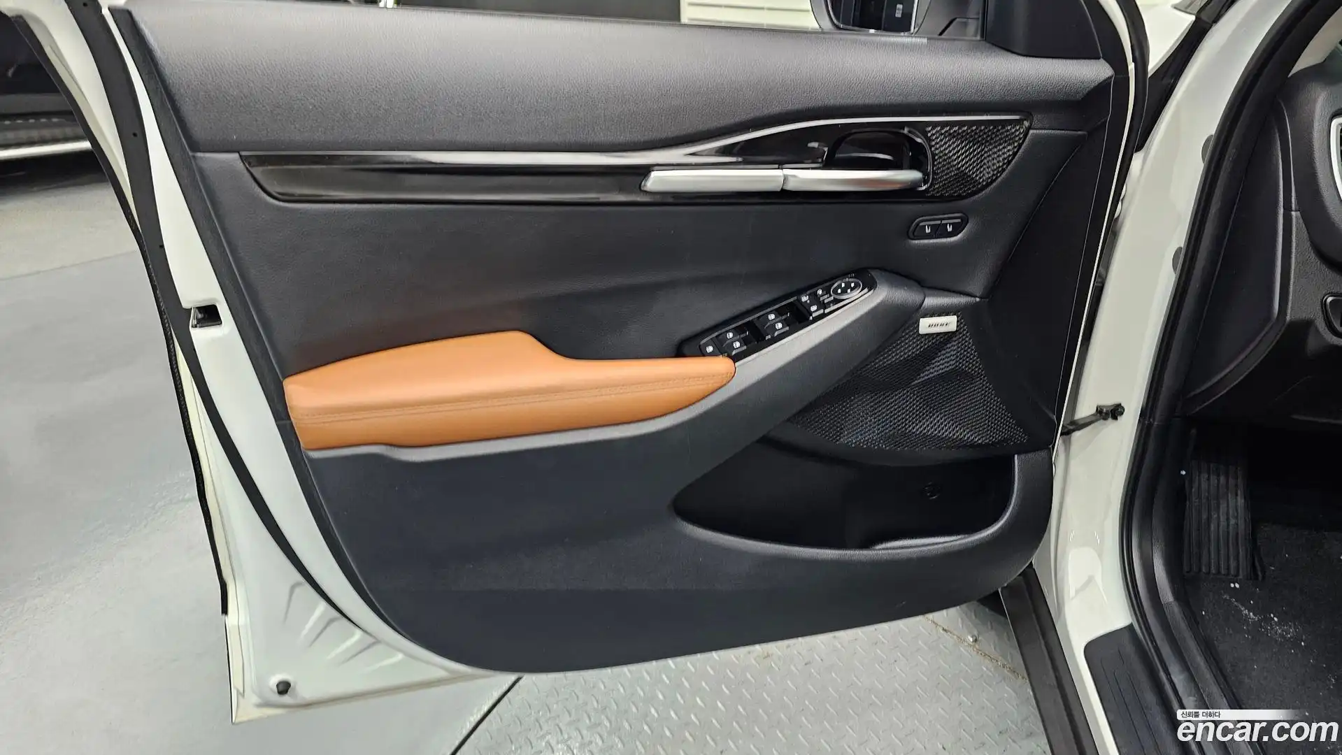 Seltos Kia 2023.8-INNER-034