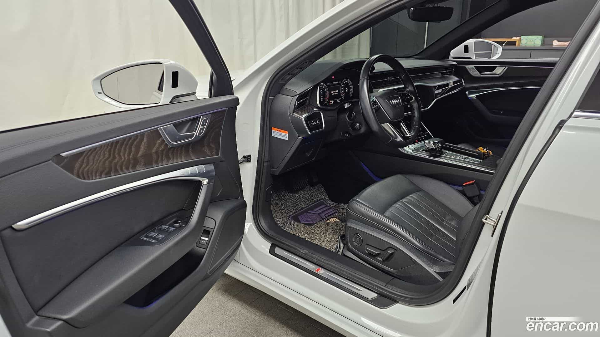 A6 Audi 2019.10-INNER-010