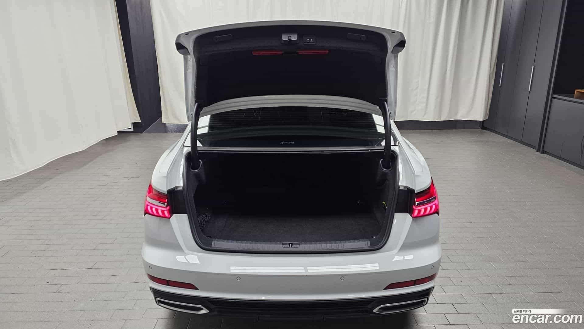 A6 Audi 2019.10-OPTION-020