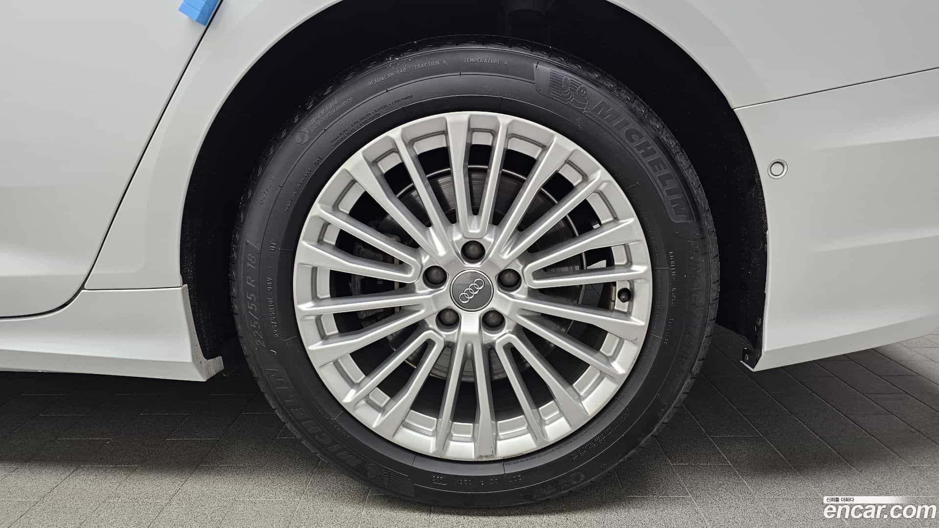 A6 Audi 2019.10-OUTER-031