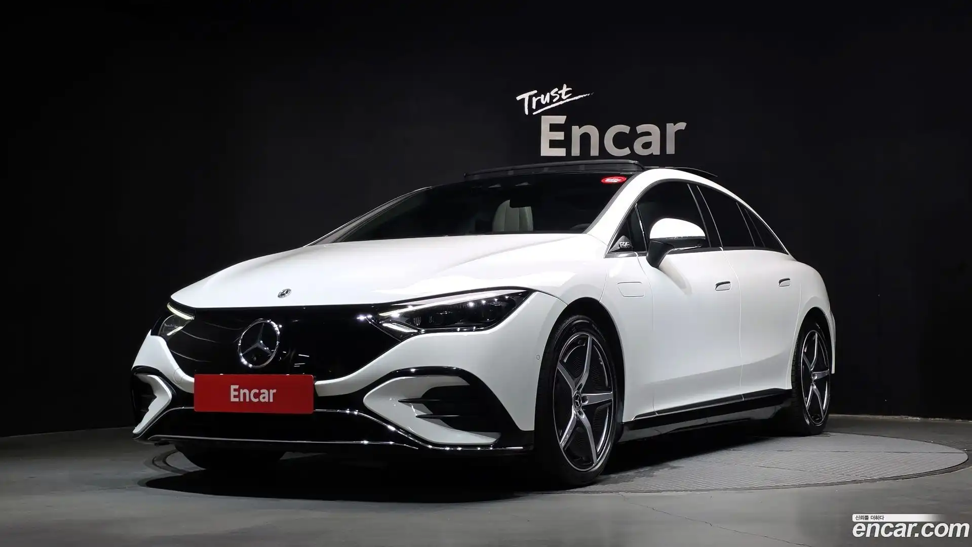 EQE Mercedes-Benz 2023.4-OUTER-001