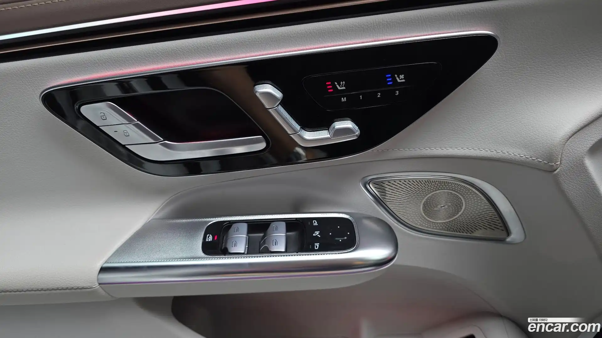 EQE Mercedes-Benz 2023.4-OPTION-023