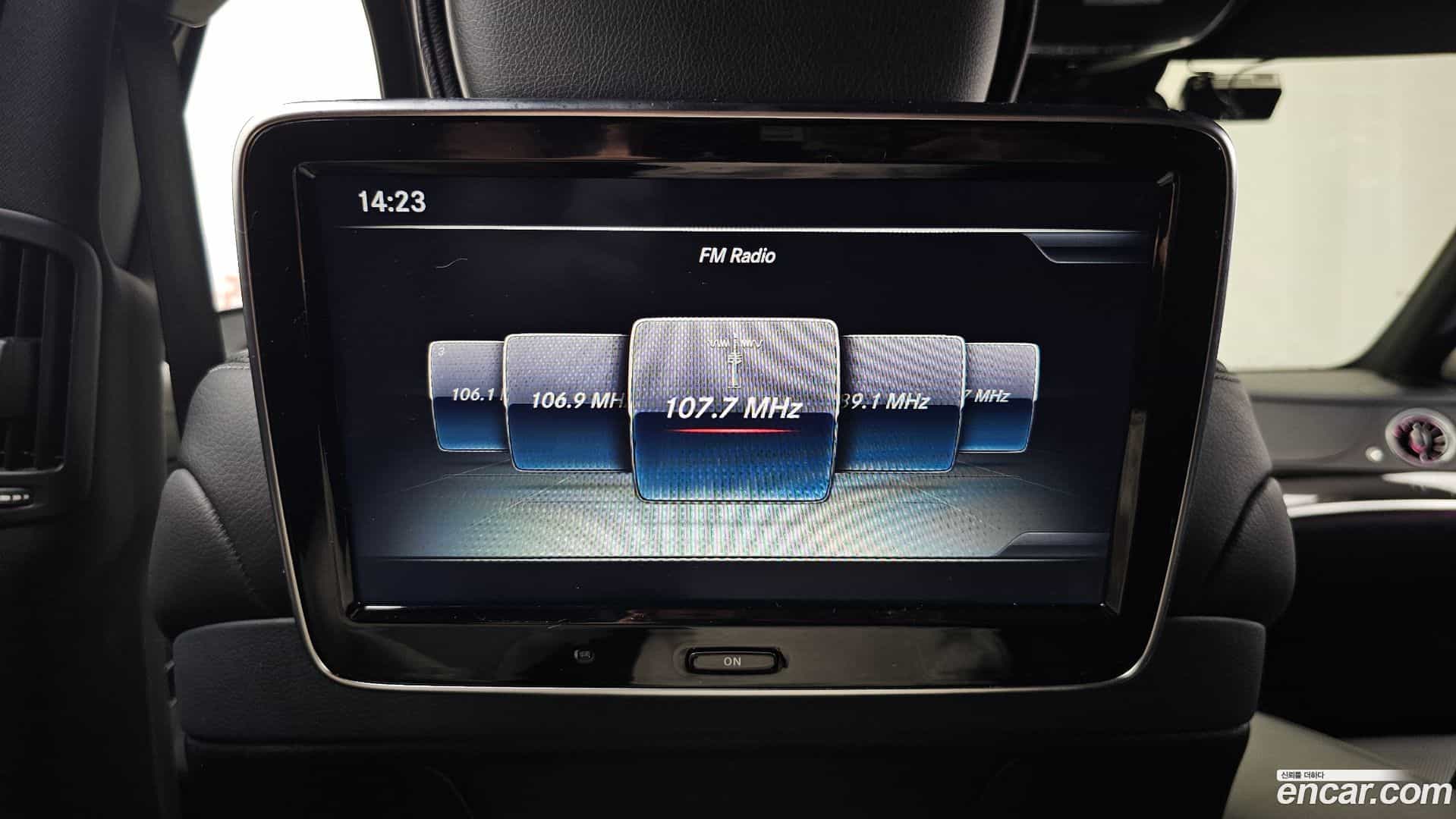 S-Class Mercedes-Benz 2015.11-OPTION-022