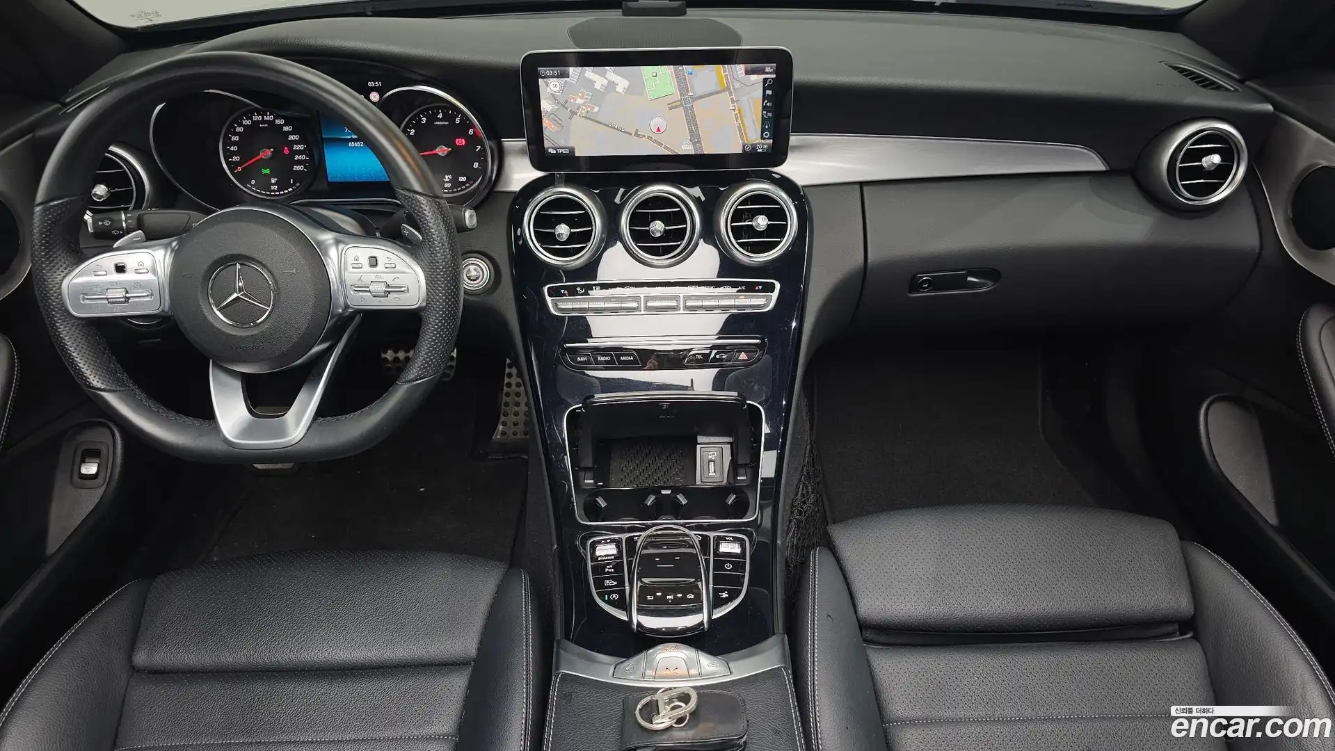 C-Class Mercedes-Benz 2019.10-INNER-007