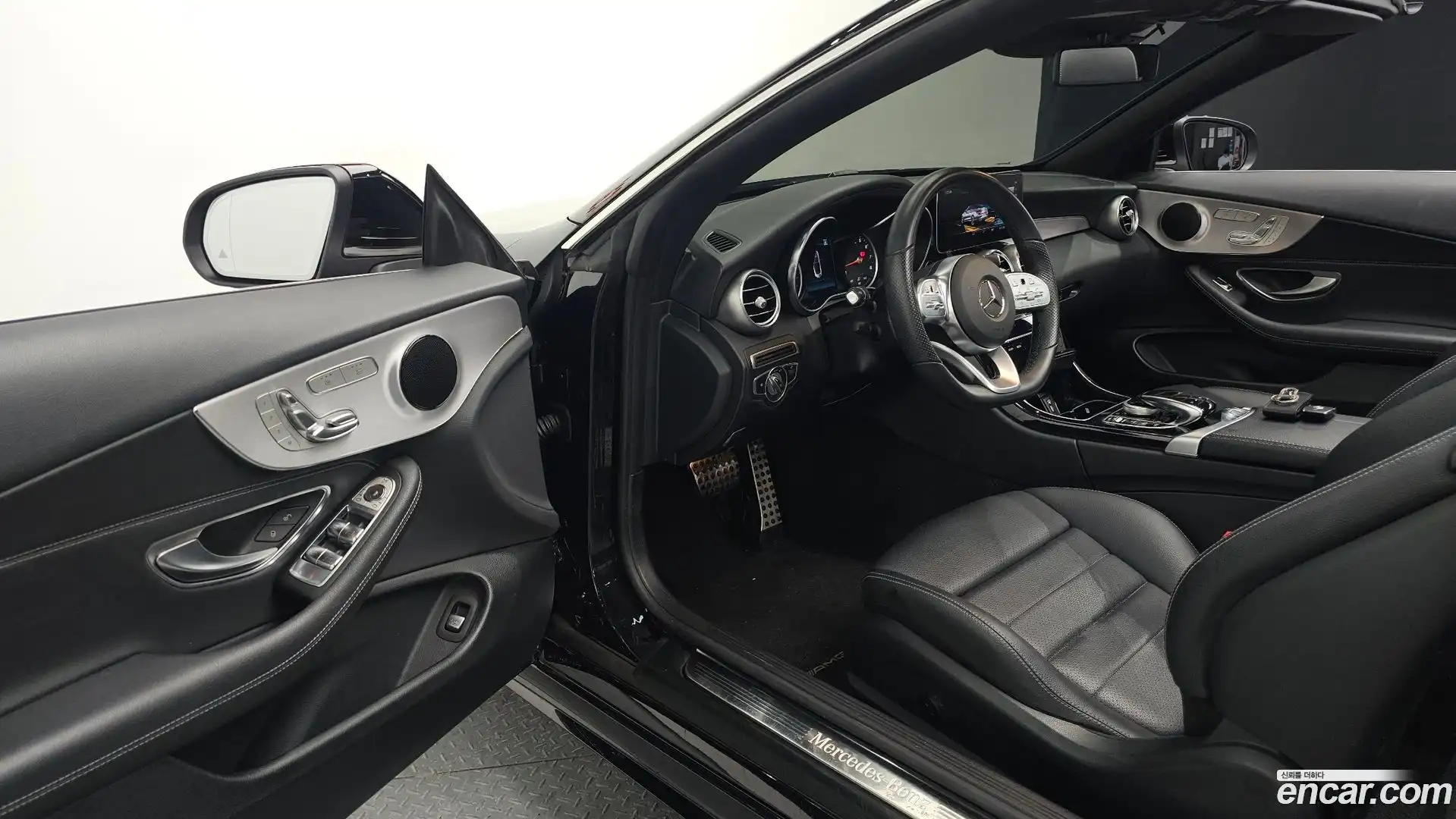 C-Class Mercedes-Benz 2019.10-OPTION-015