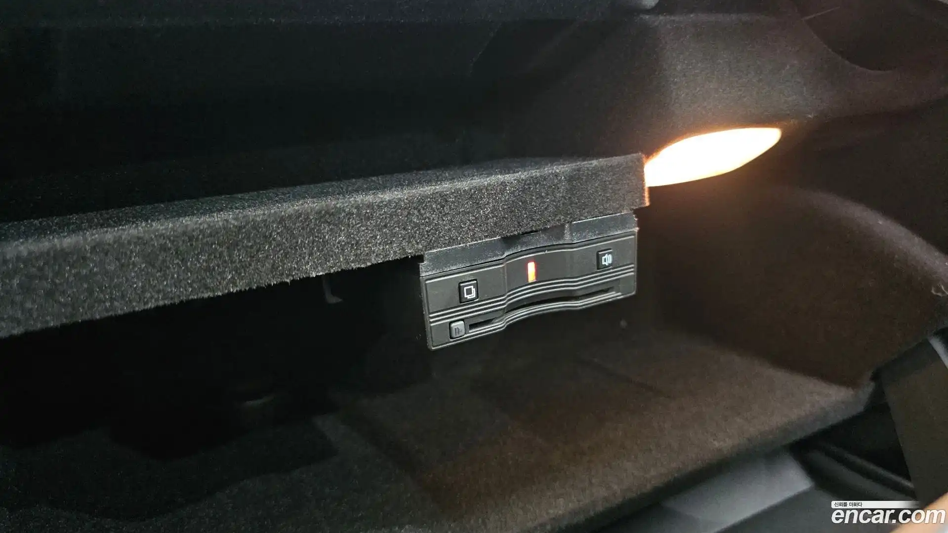 C-Class Mercedes-Benz 2019.10-OPTION-043
