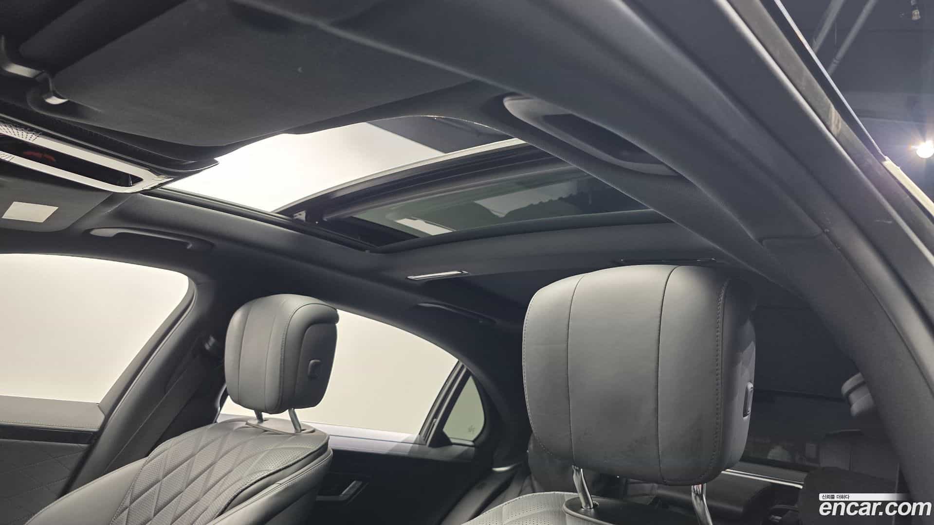 S-Class Mercedes-Benz 2022.1-OPTION-023