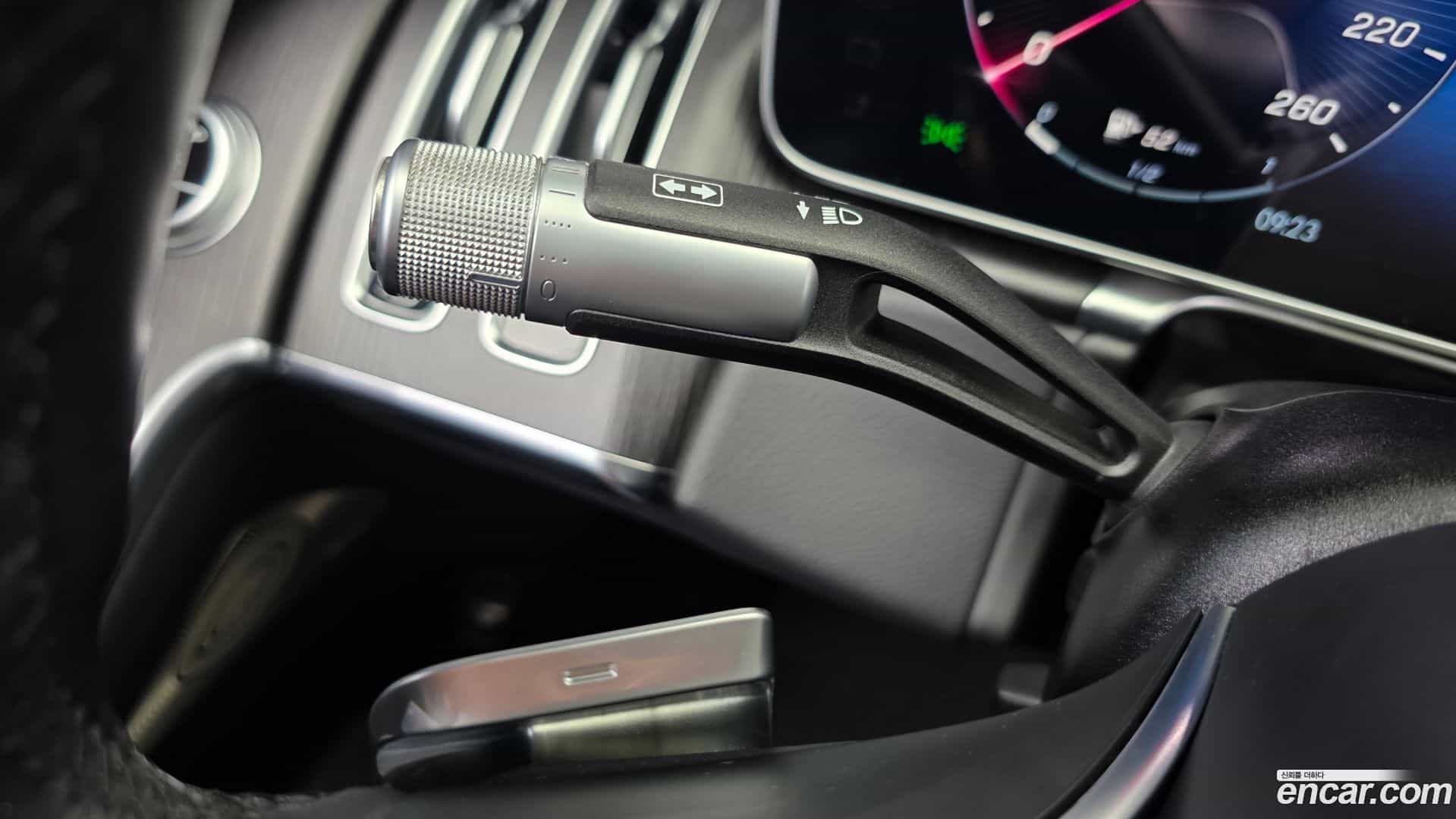 S-Class Mercedes-Benz 2022.1-OPTION-042