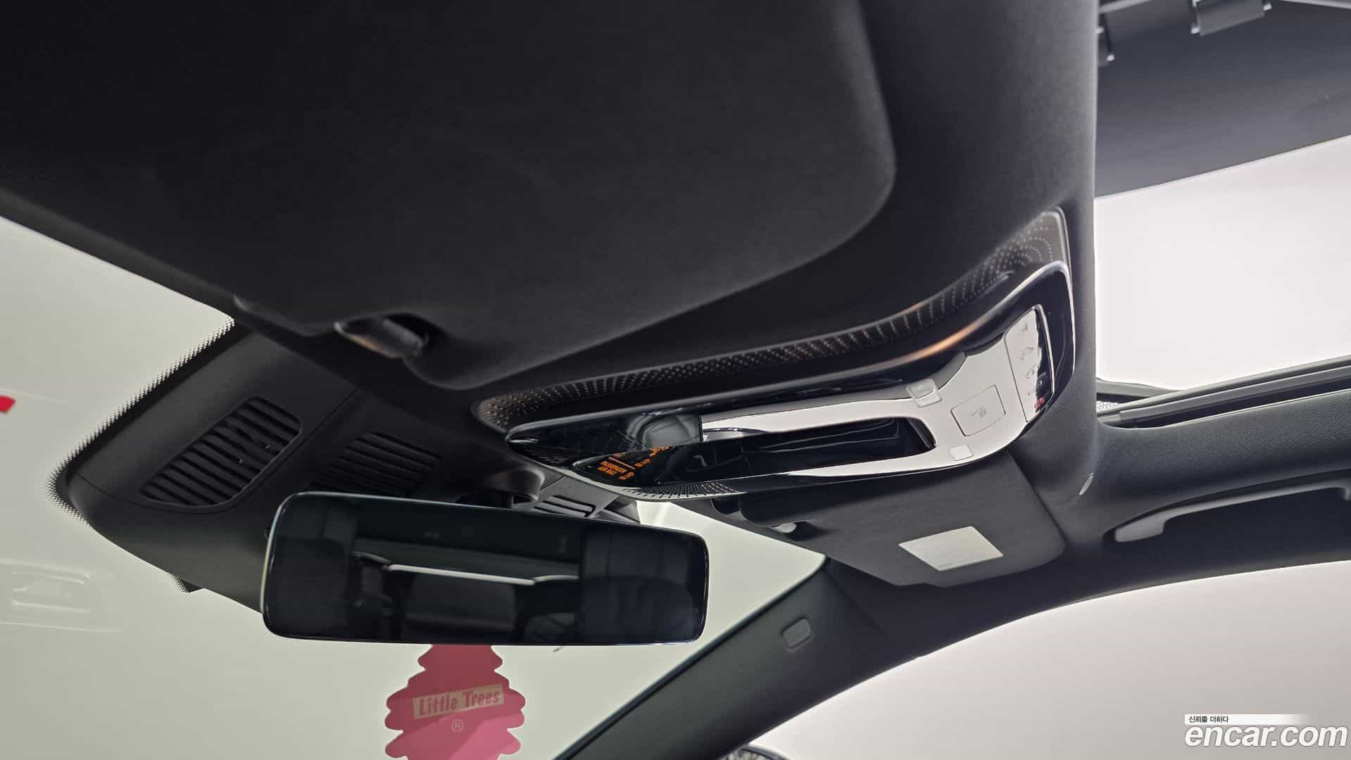 S-Class Mercedes-Benz 2022.1-OPTION-047