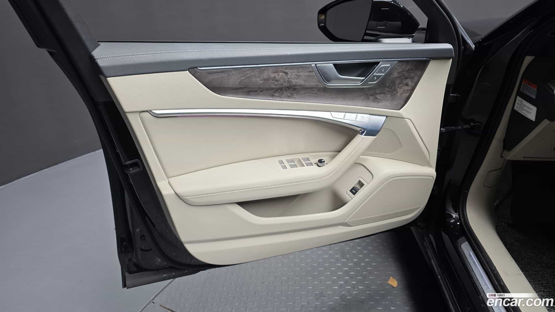 A6 Audi 2021.5-INNER-034