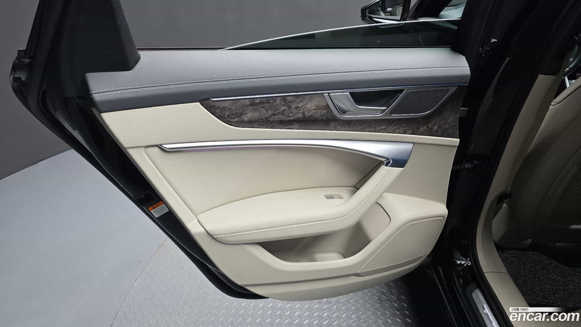 A6 Audi 2021.5-INNER-035