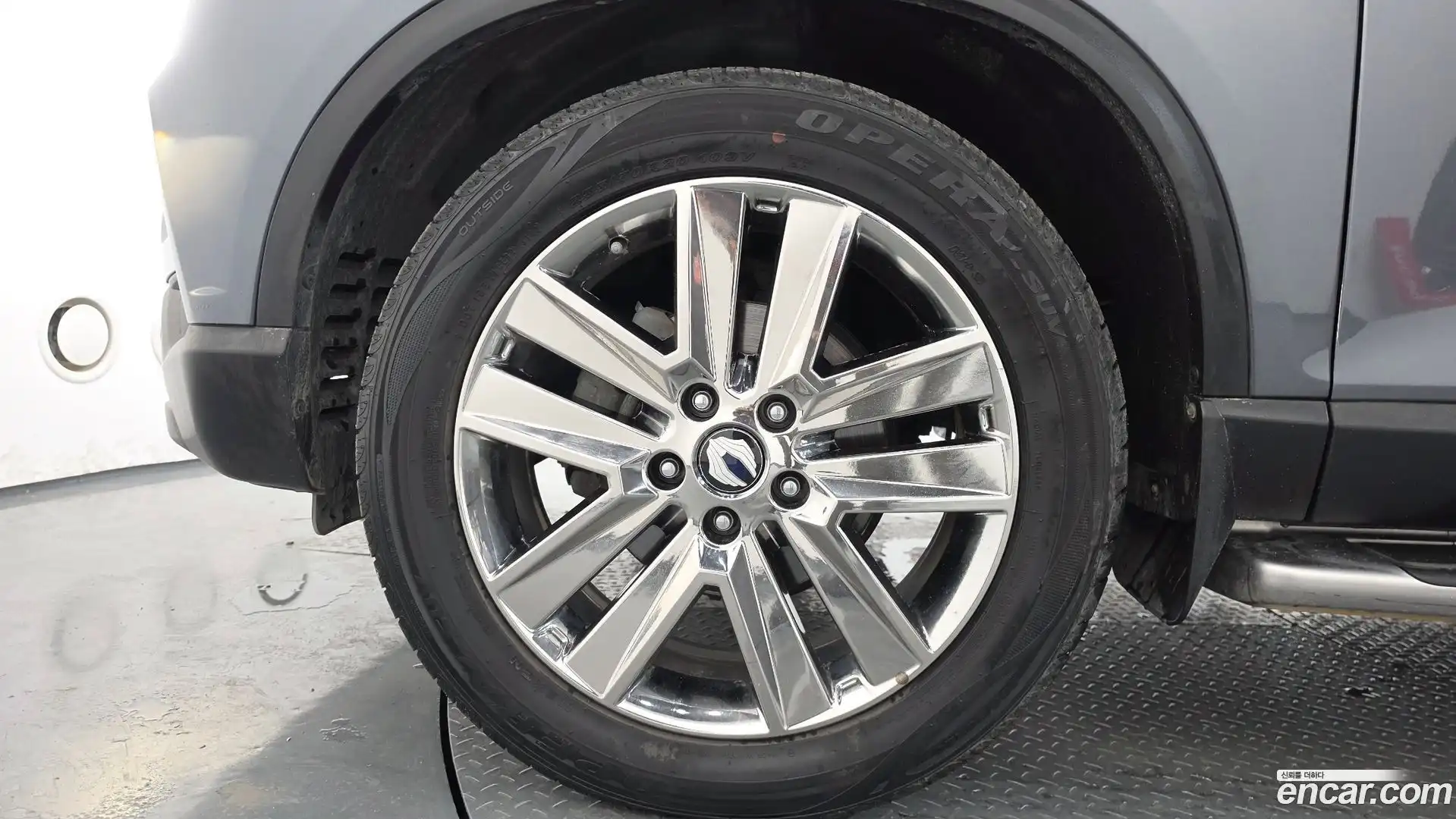 Rexton KG Mobility 2018.4-OUTER-005