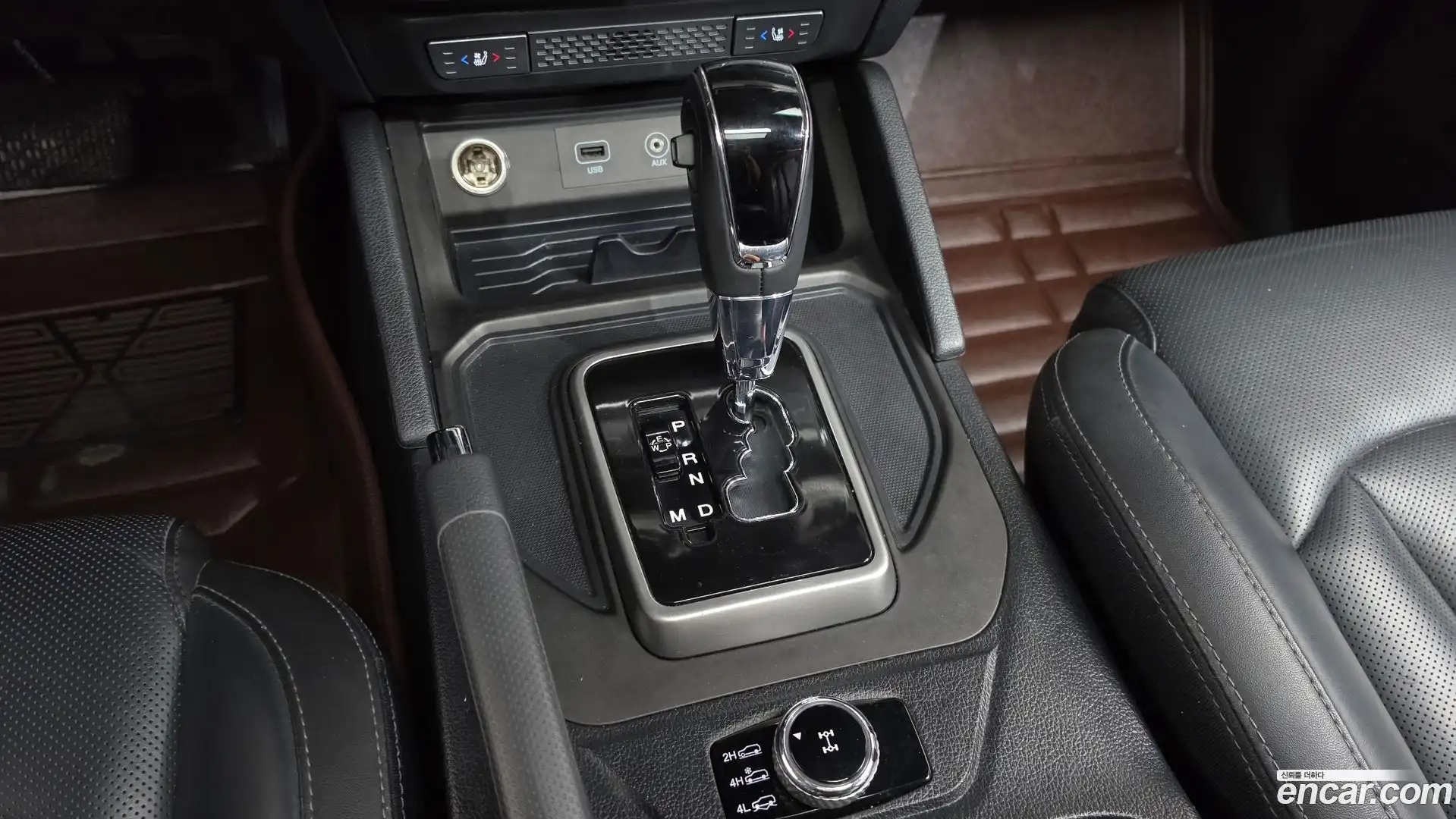 Rexton KG Mobility 2018.4-INNER-009