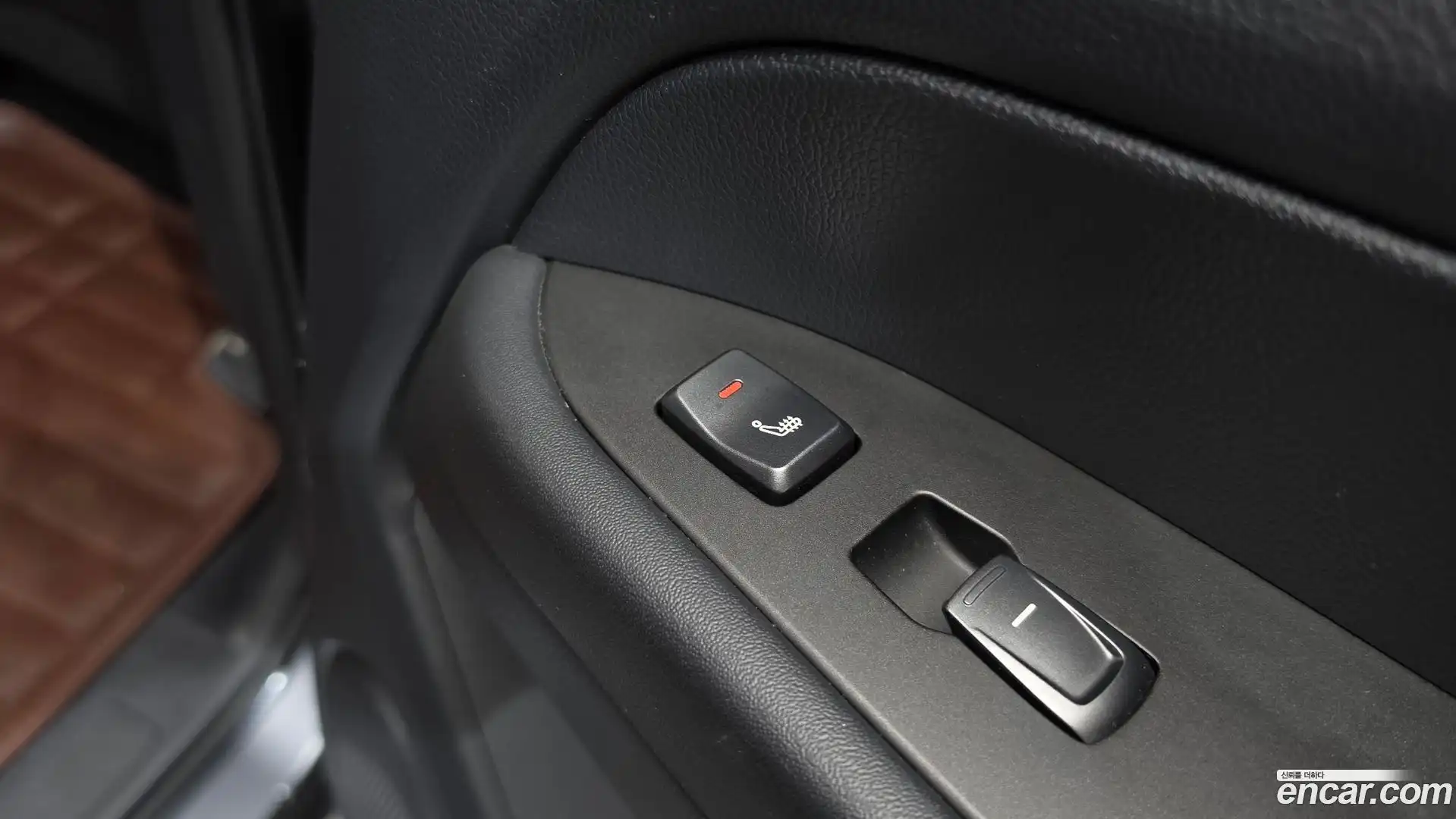 Rexton KG Mobility 2018.4-OPTION-021