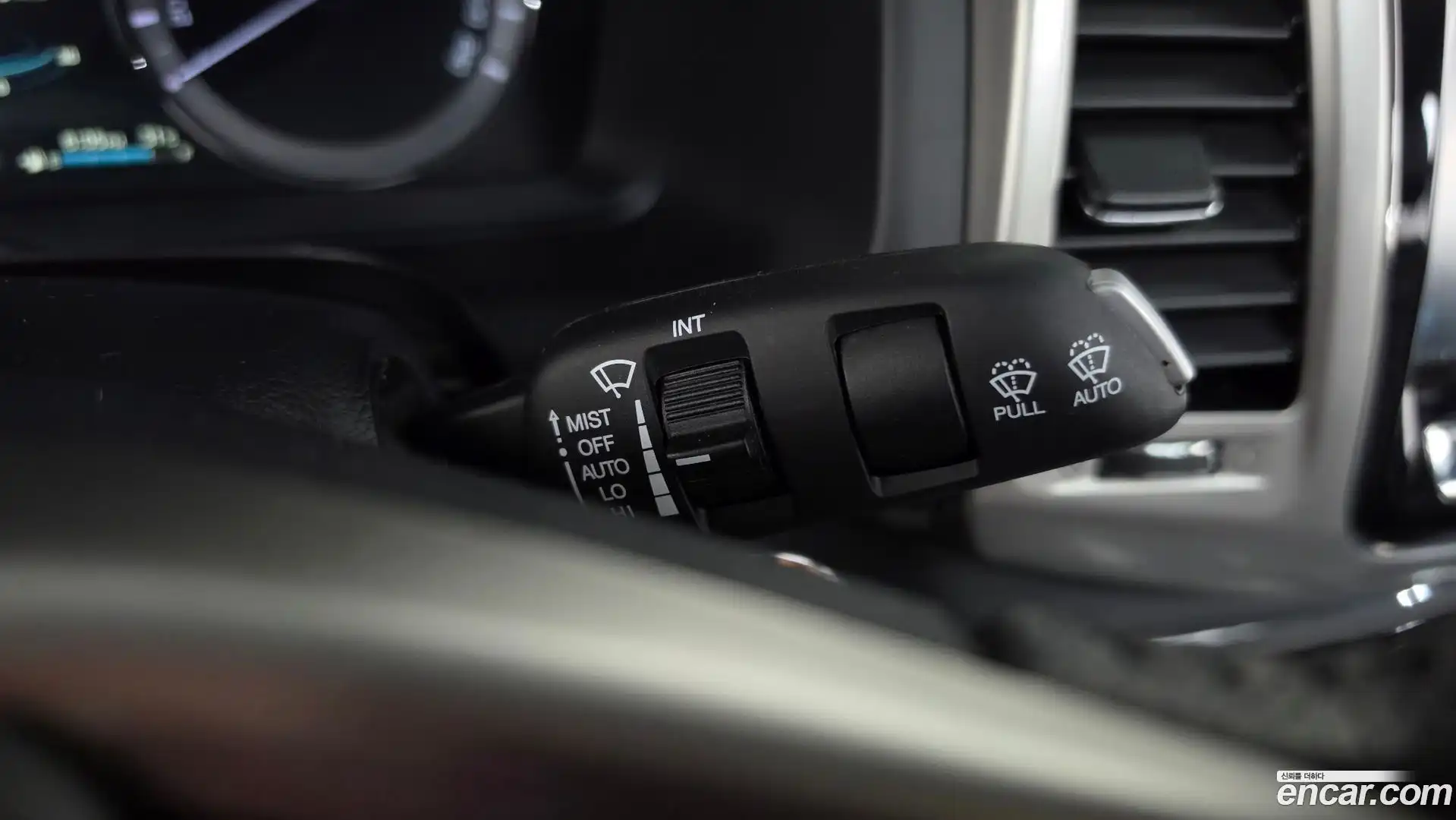 Rexton KG Mobility 2018.4-OPTION-042