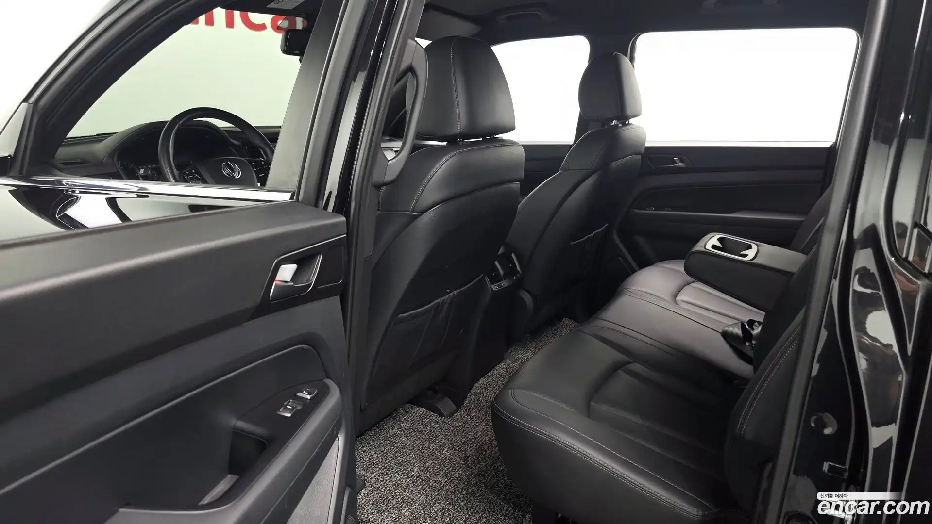 Rexton KG Mobility 2020.5-OPTION-015