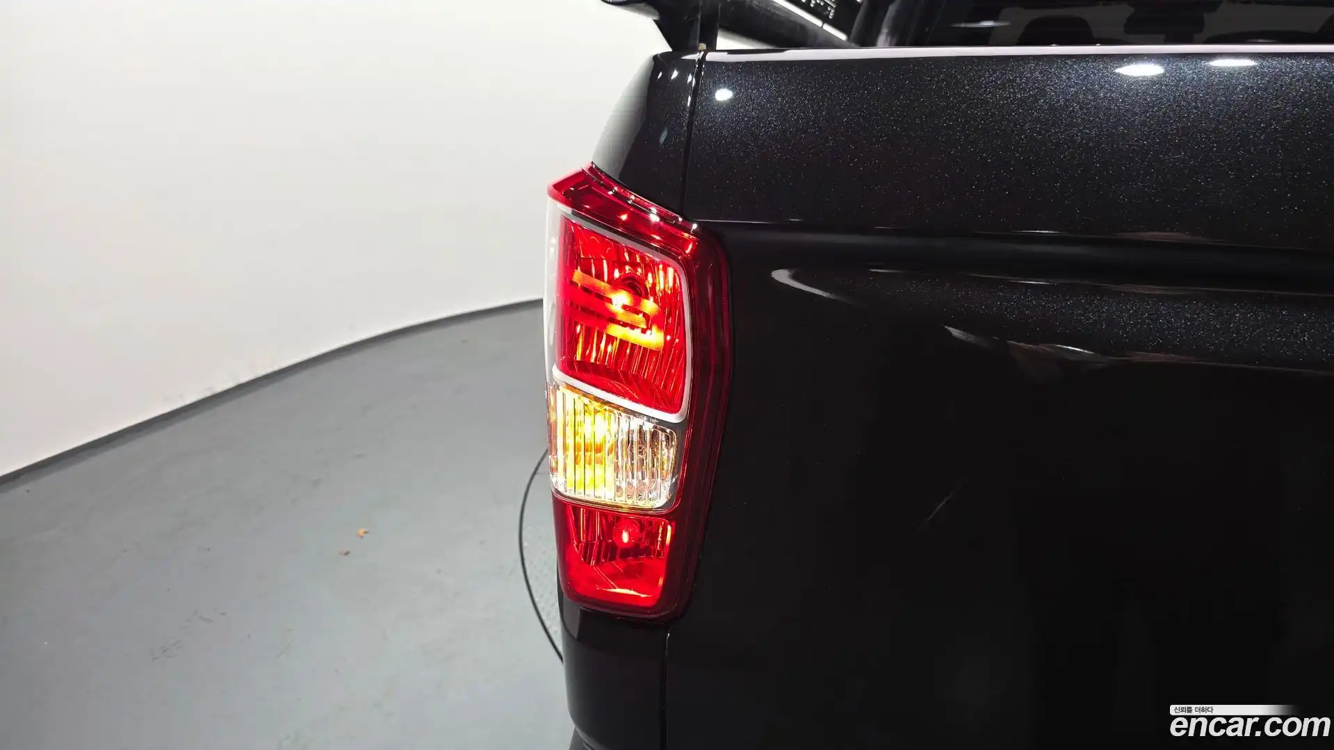Rexton KG Mobility 2020.5-OUTER-033