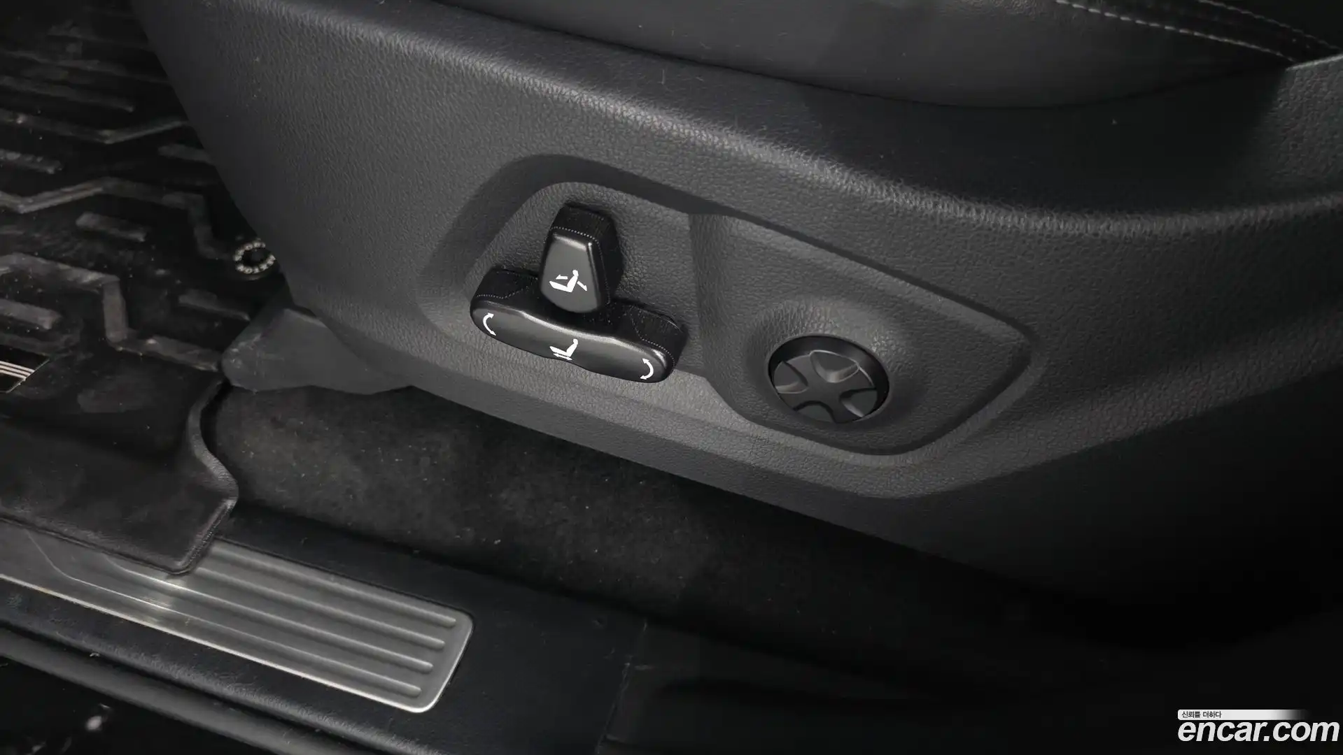 Rexton KG Mobility 2020.5-OPTION-044