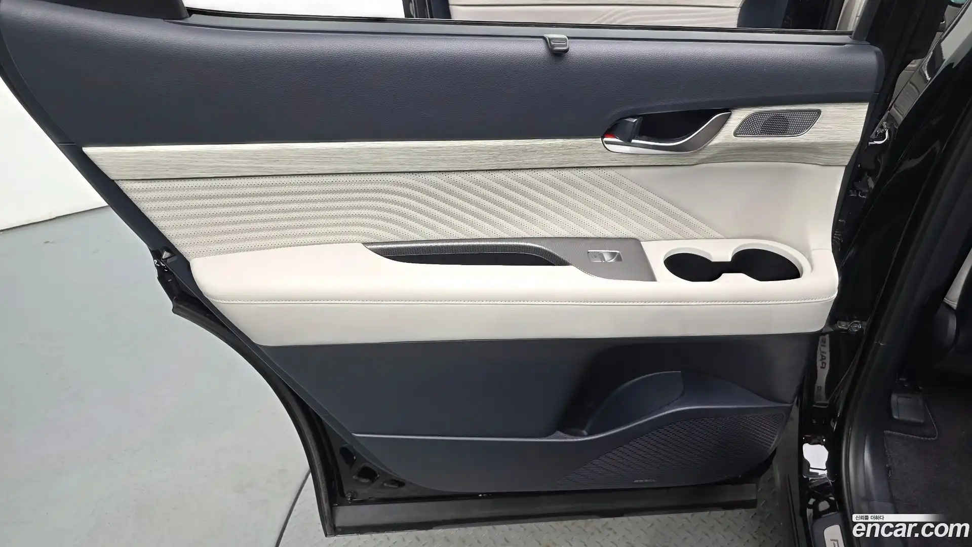 Palisade Hyundai 2022.5-INNER-035