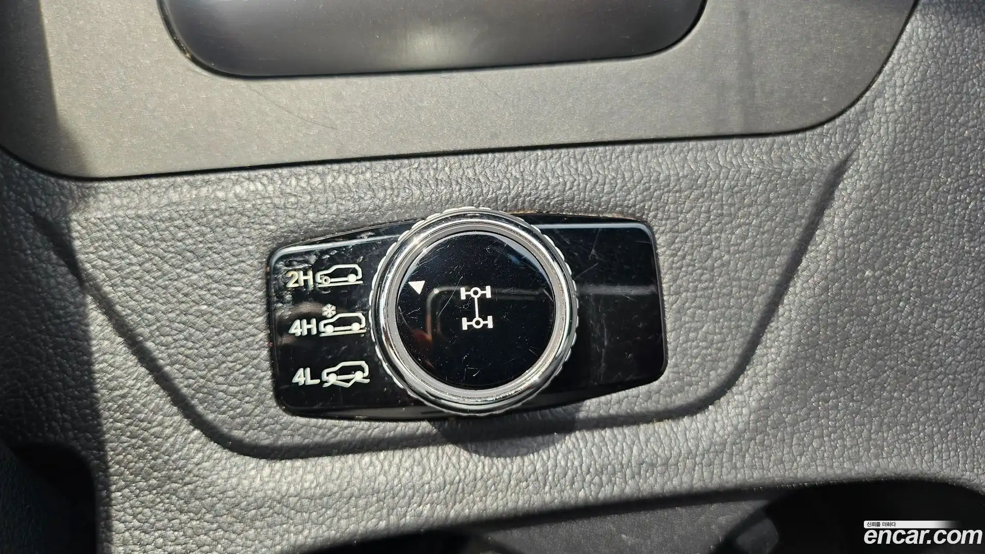 Rexton KG Mobility 2019.6-OPTION-016