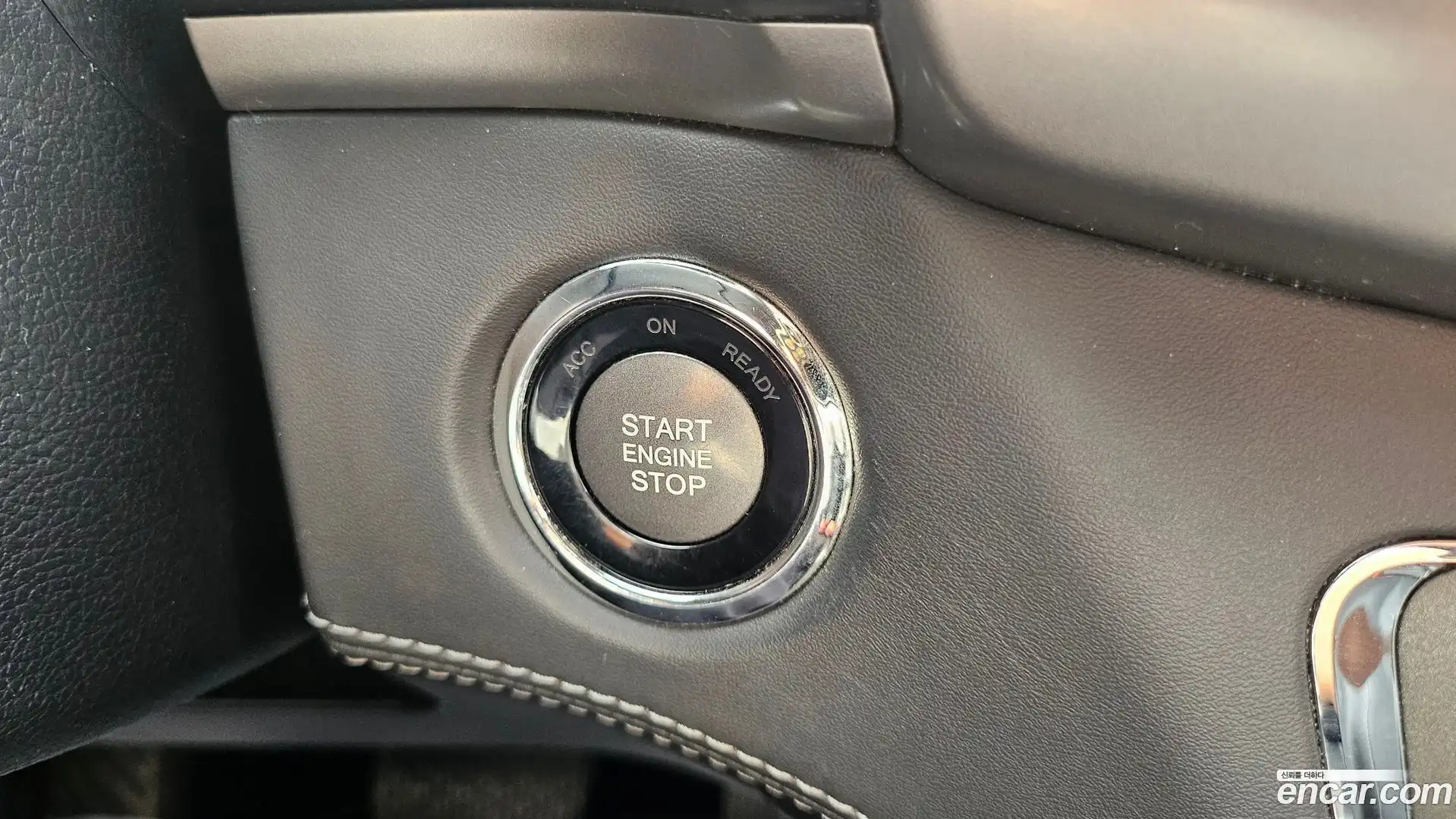 Rexton KG Mobility 2019.6-OPTION-018