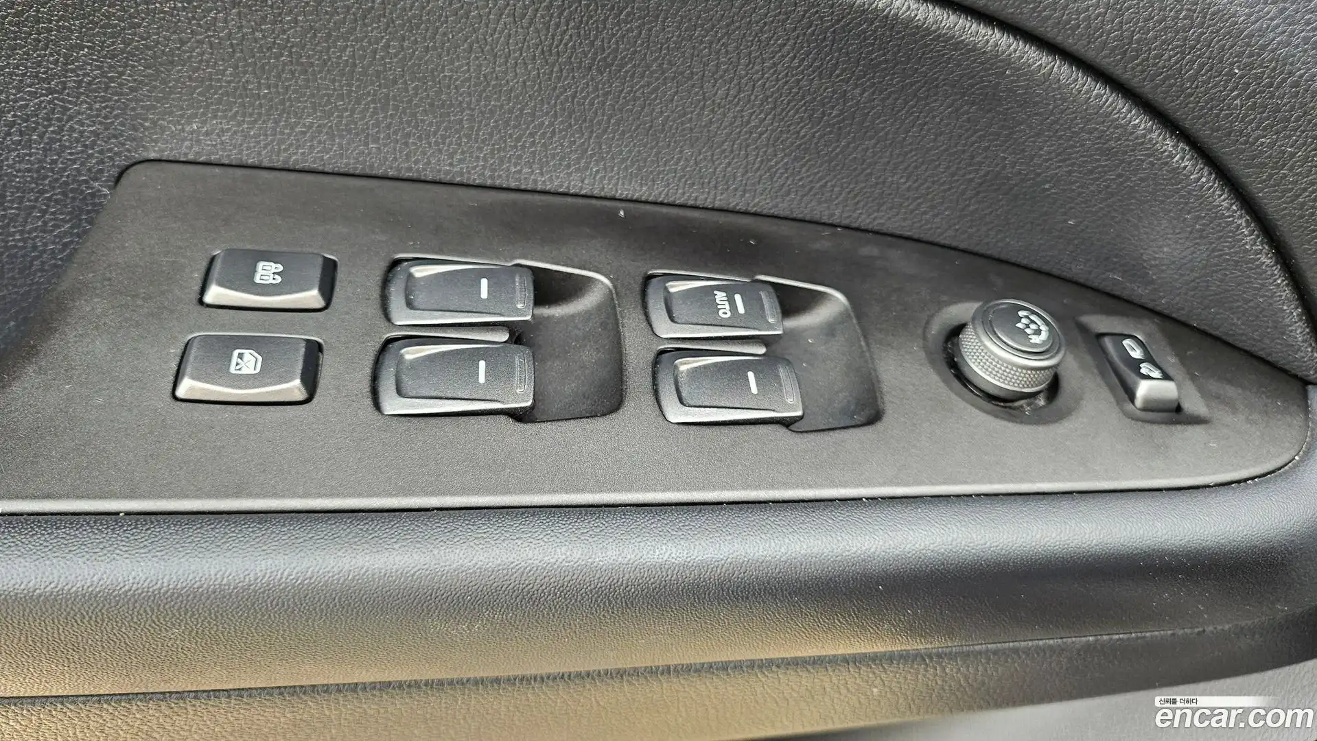 Rexton KG Mobility 2019.6-OPTION-022