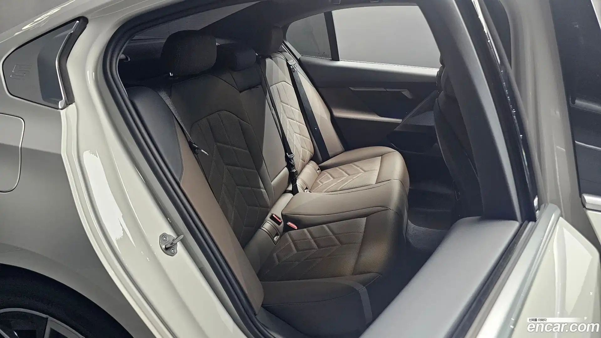 5-Series BMW 2024.2-OPTION-015