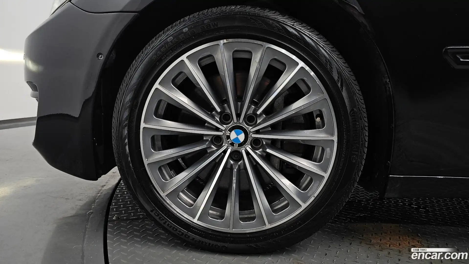 7-Series BMW 2013.11-OUTER-005