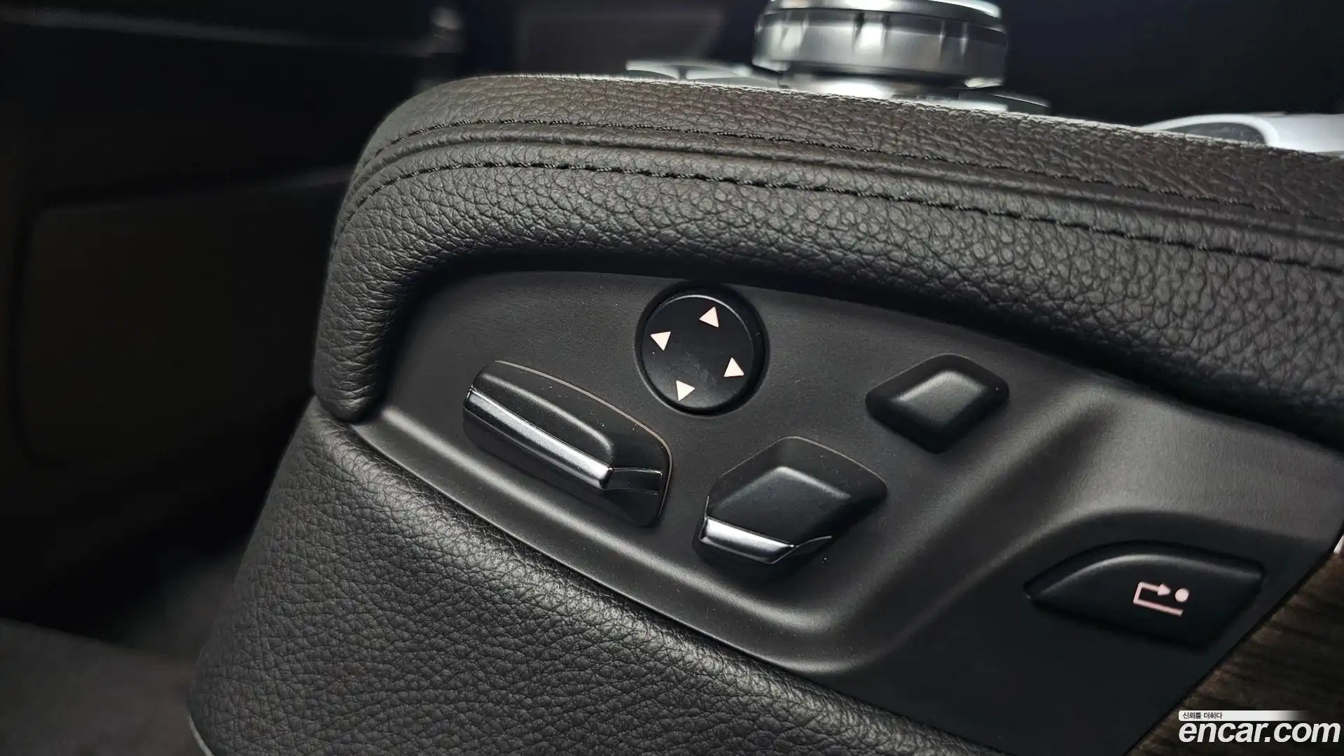 7-Series BMW 2013.11-OPTION-049
