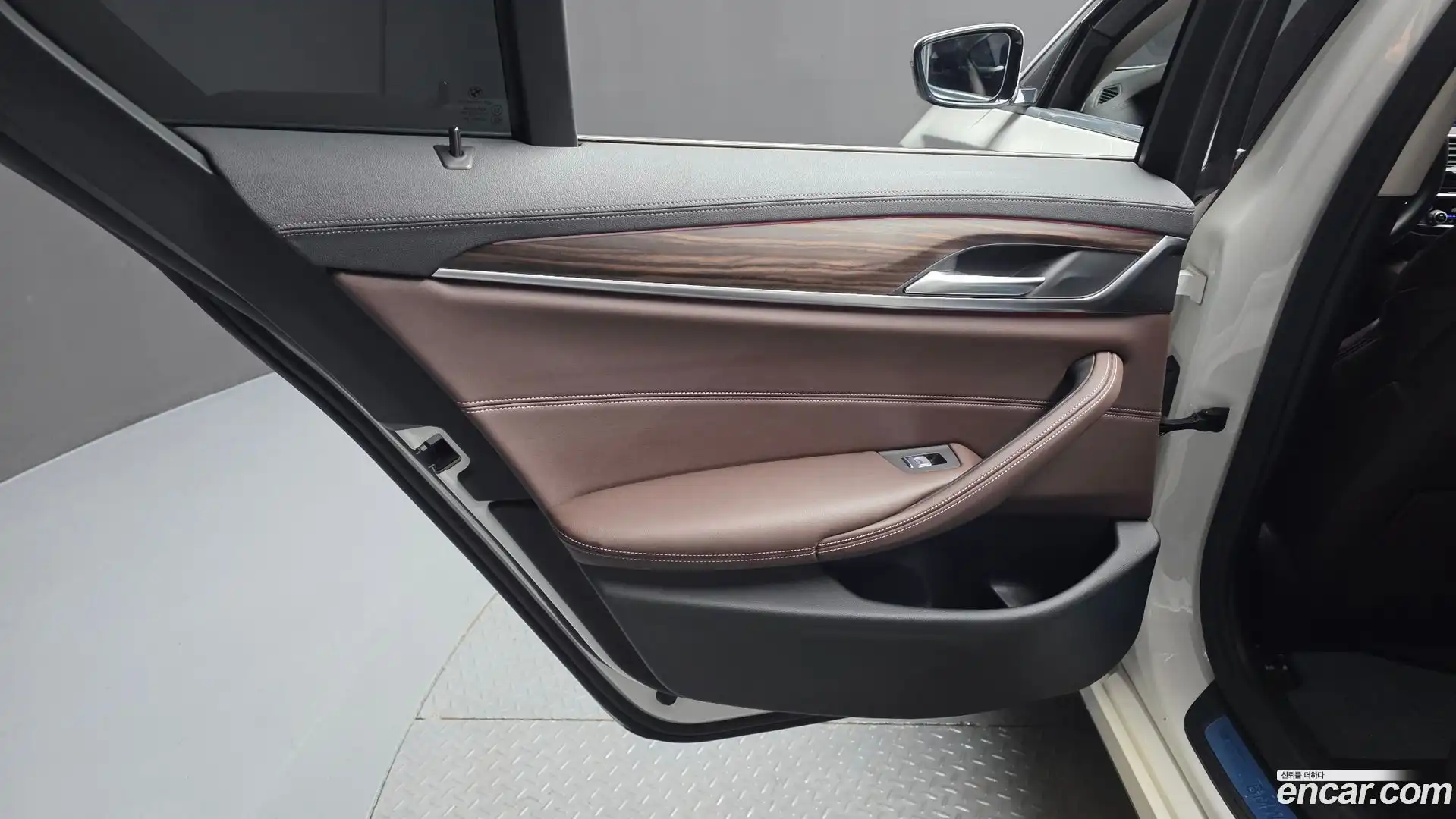 5-Series BMW 2021.3-INNER-035