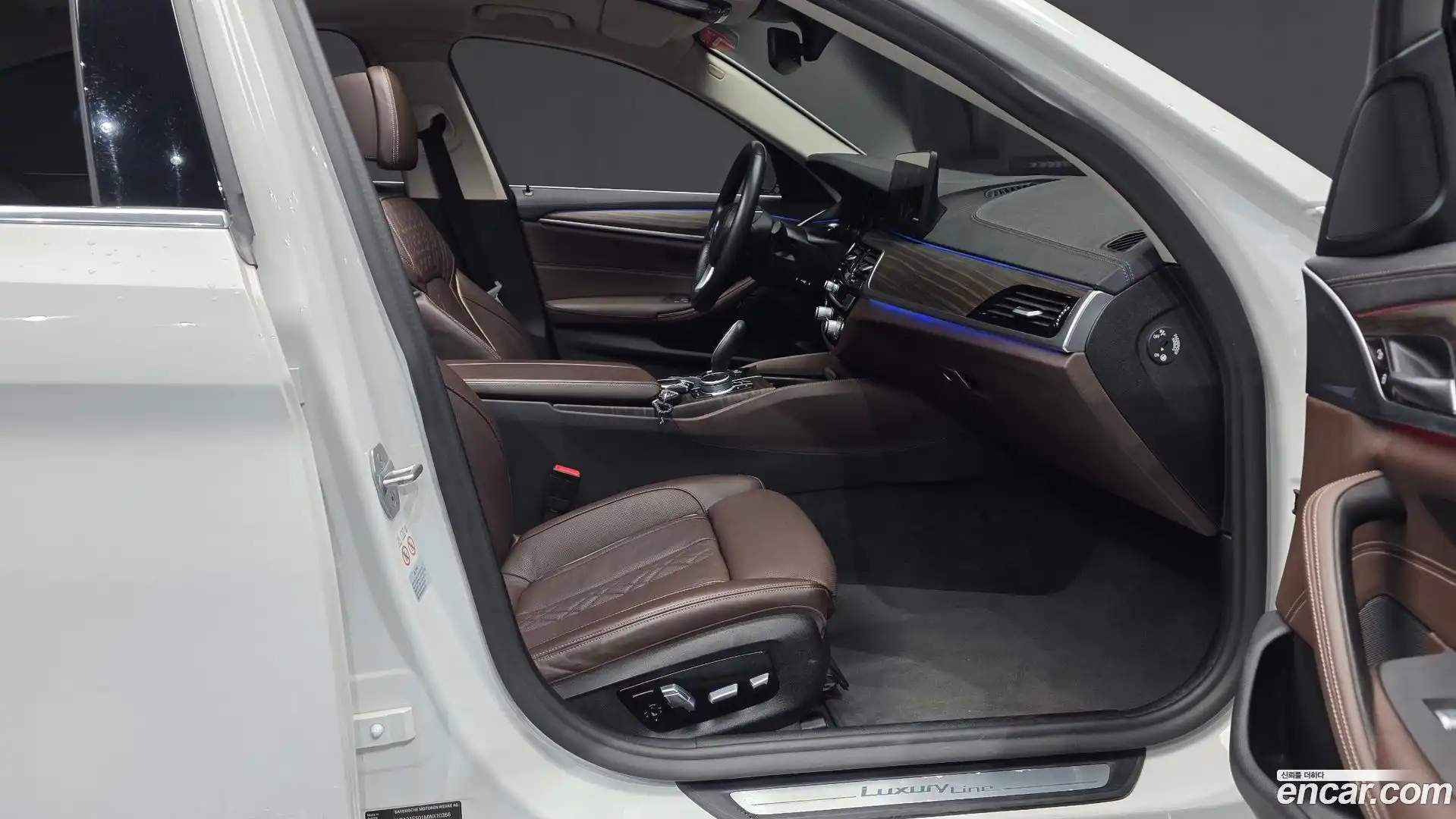 5-Series BMW 2021.3-INNER-036