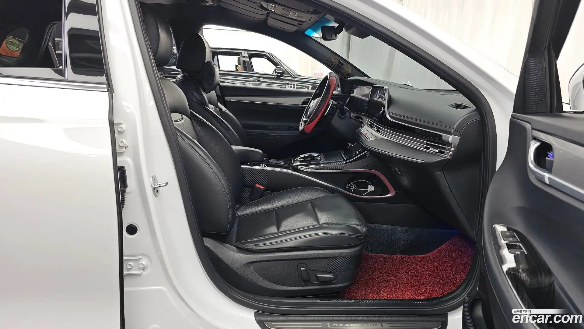 Grandeur Hyundai 2020.2-OPTION-015