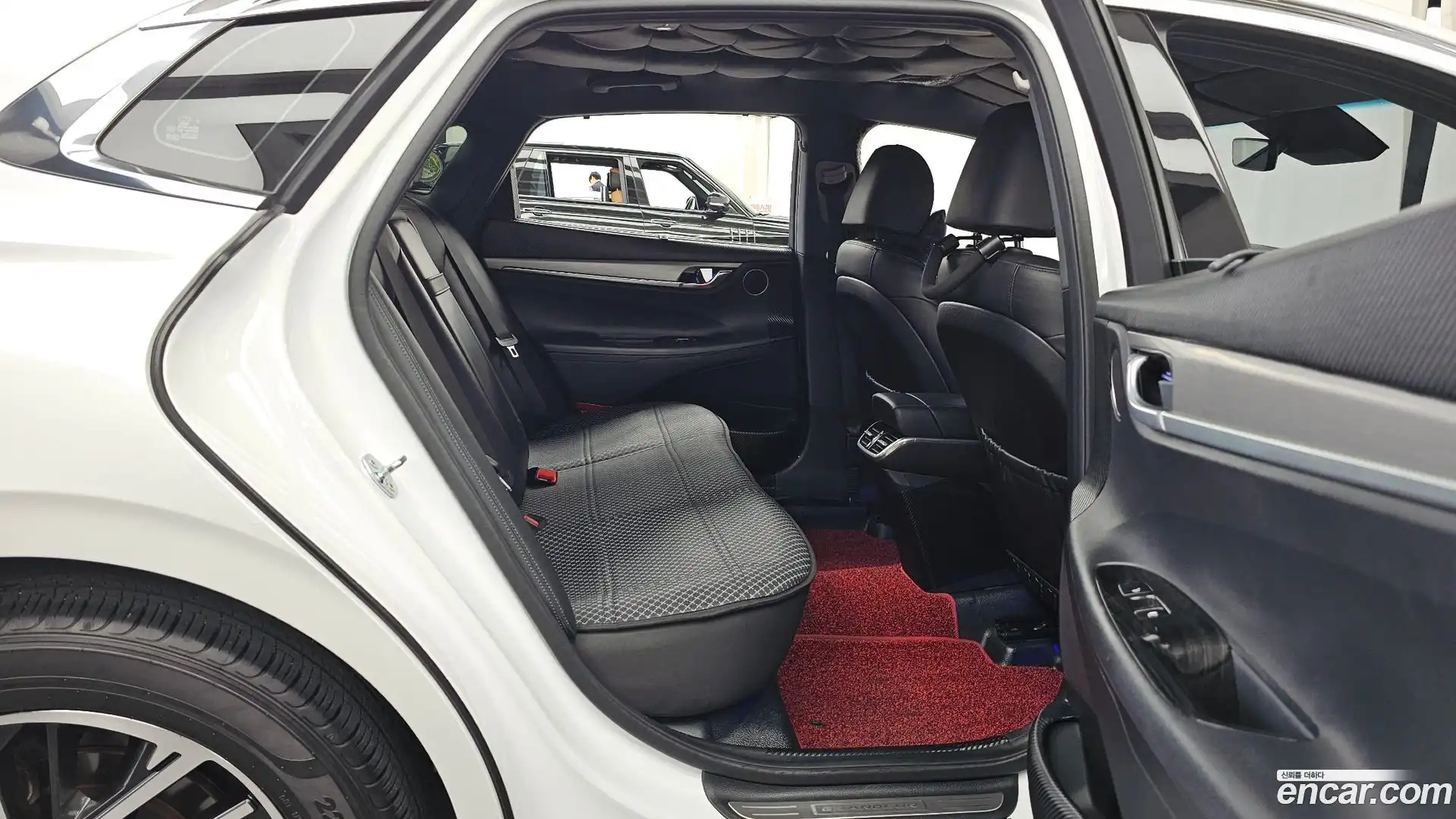 Grandeur Hyundai 2020.2-OPTION-016