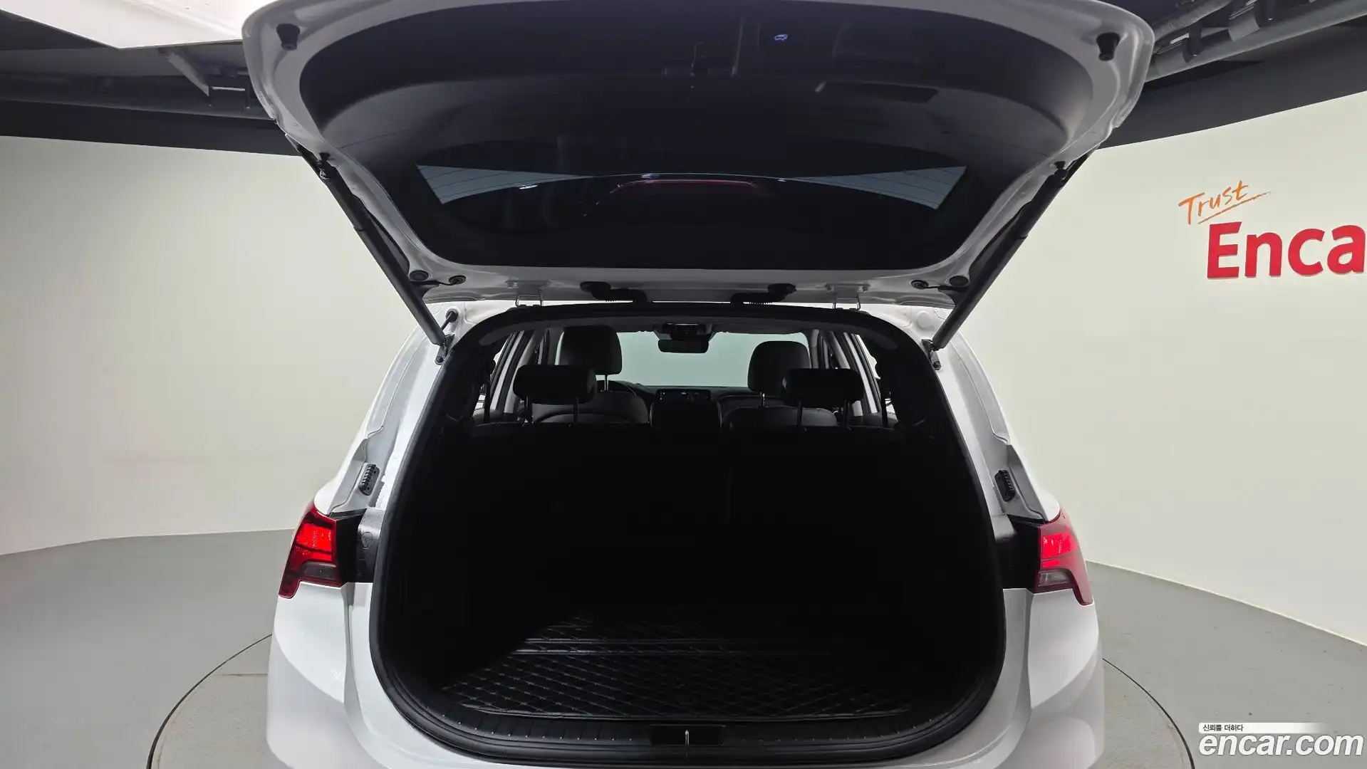 Santafe Hyundai 2023.5-OPTION-024