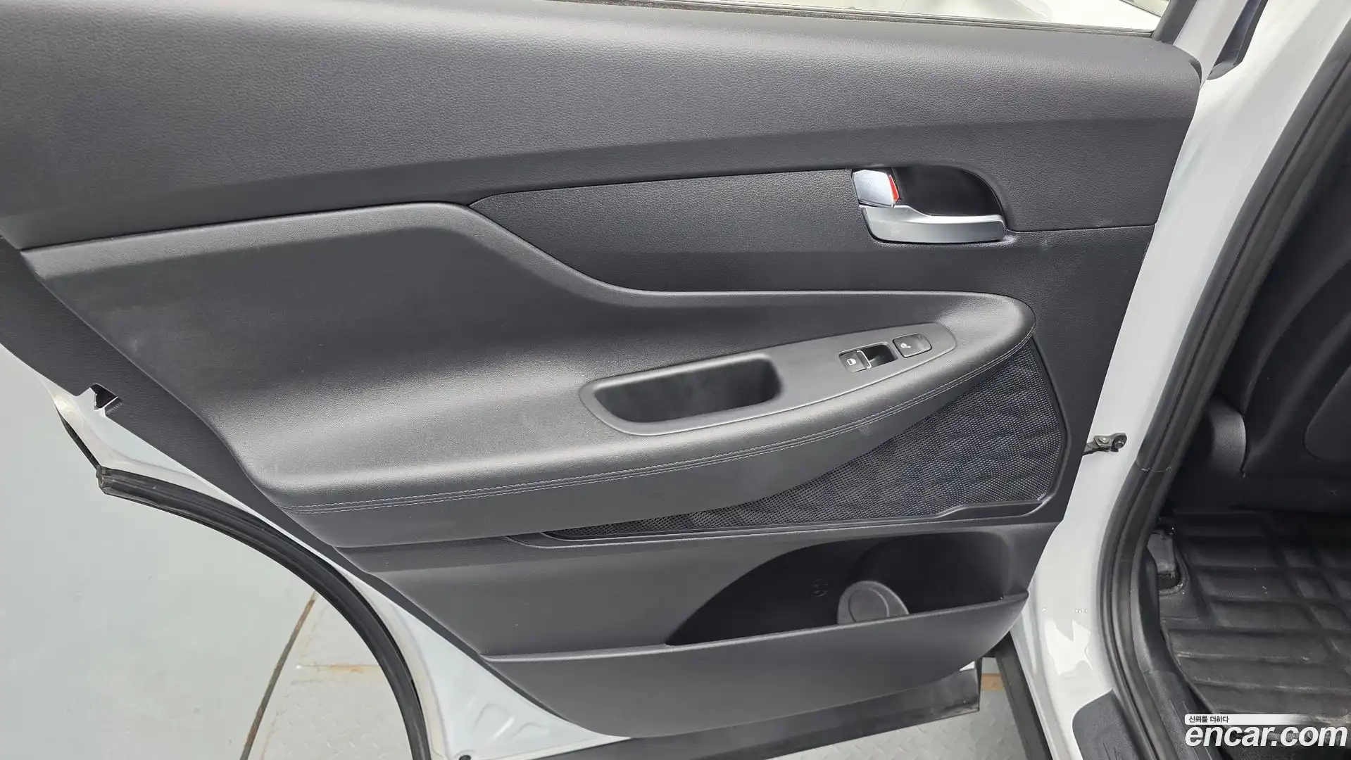 Santafe Hyundai 2023.5-INNER-035