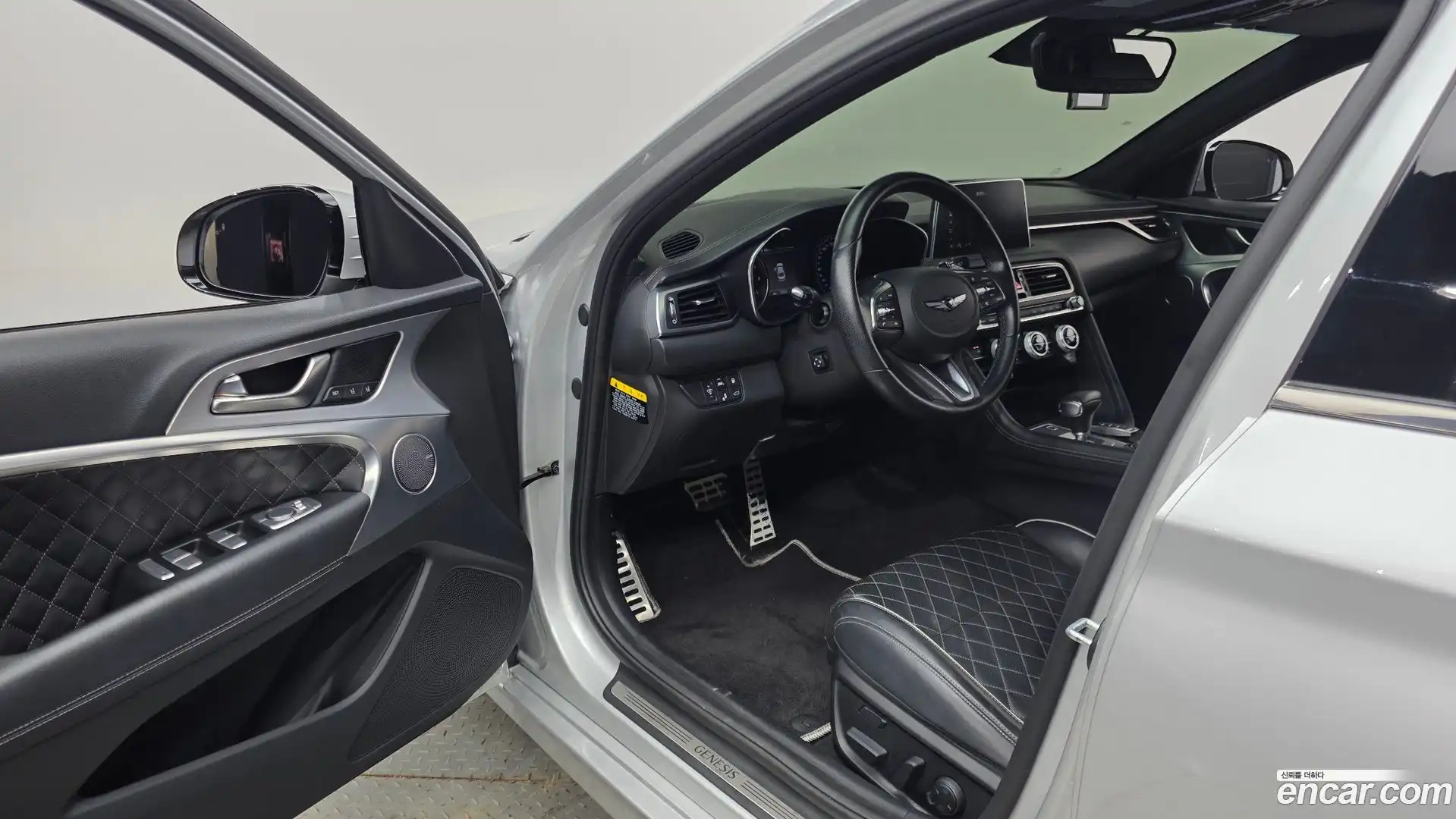 G70 Genesis 2018.2-INNER-010