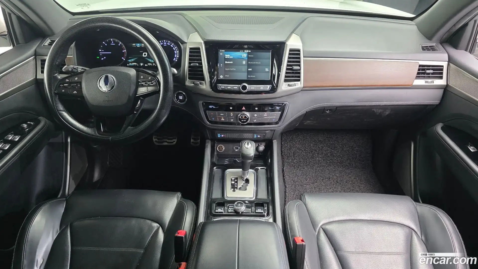 Rexton KG Mobility 2017.5-INNER-007
