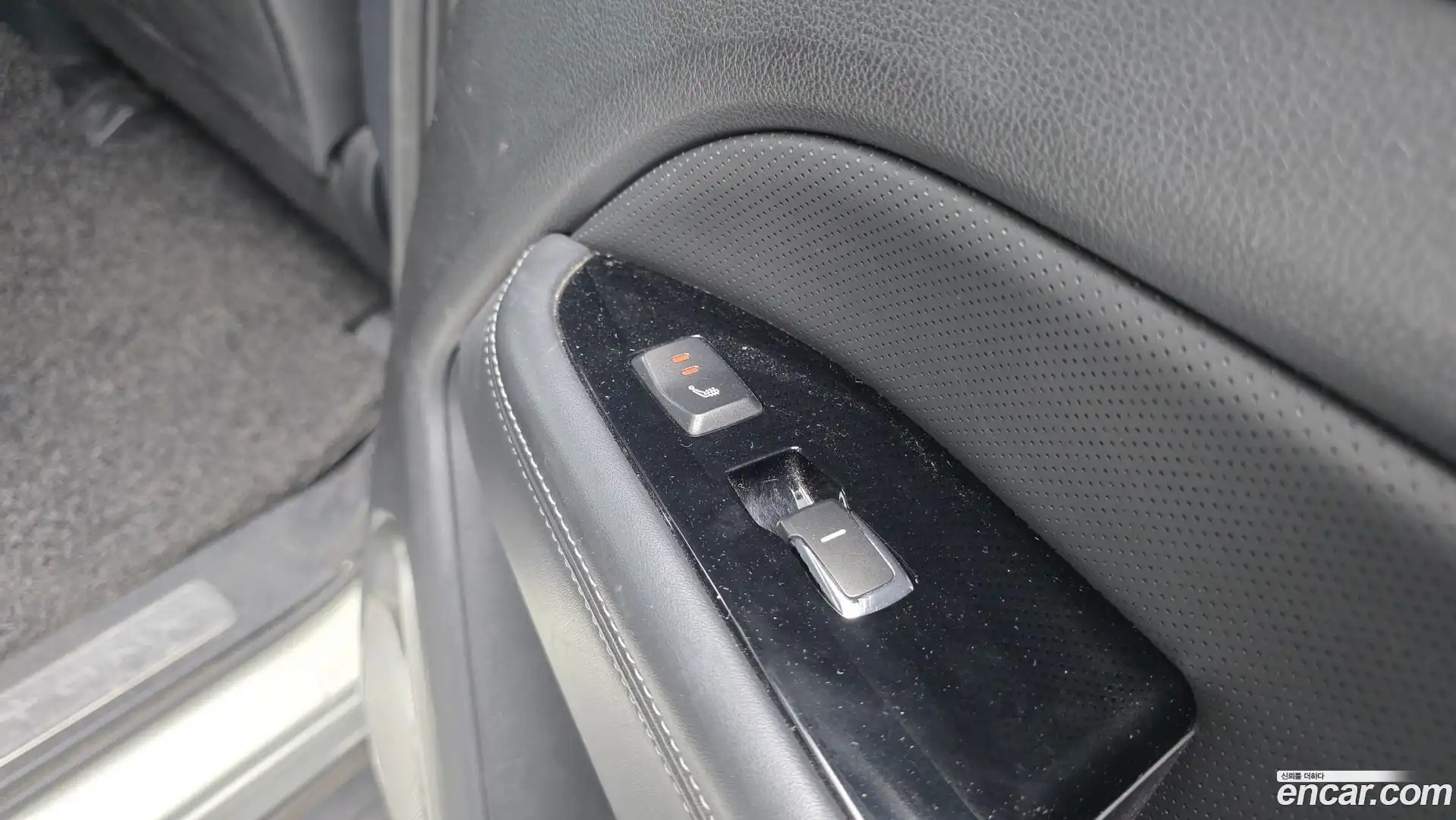 Rexton KG Mobility 2017.5-OPTION-023