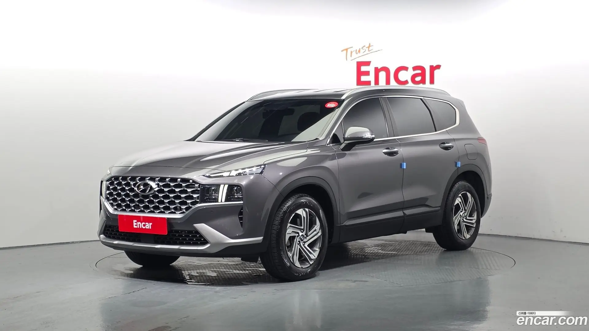 Main__Slider__Photo:Santafe Hyundai 2021.7-0