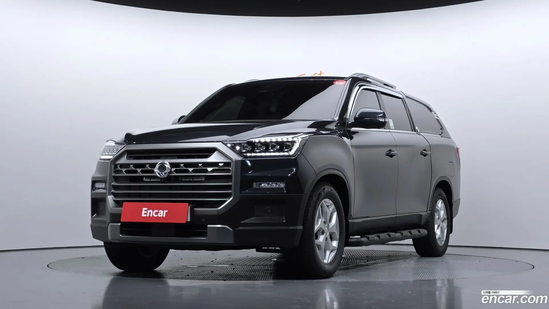 Main__Slider__Photo:Rexton KG Mobility 2023.7-0