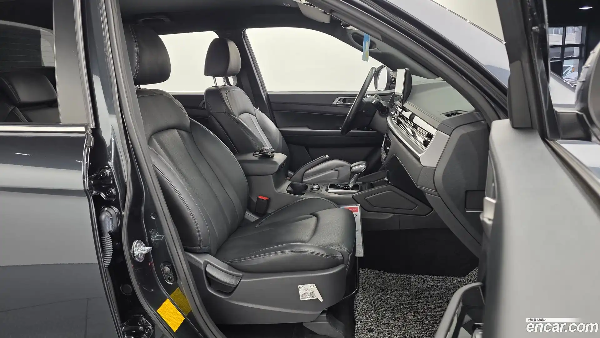 Rexton KG Mobility 2023.7-OPTION-015