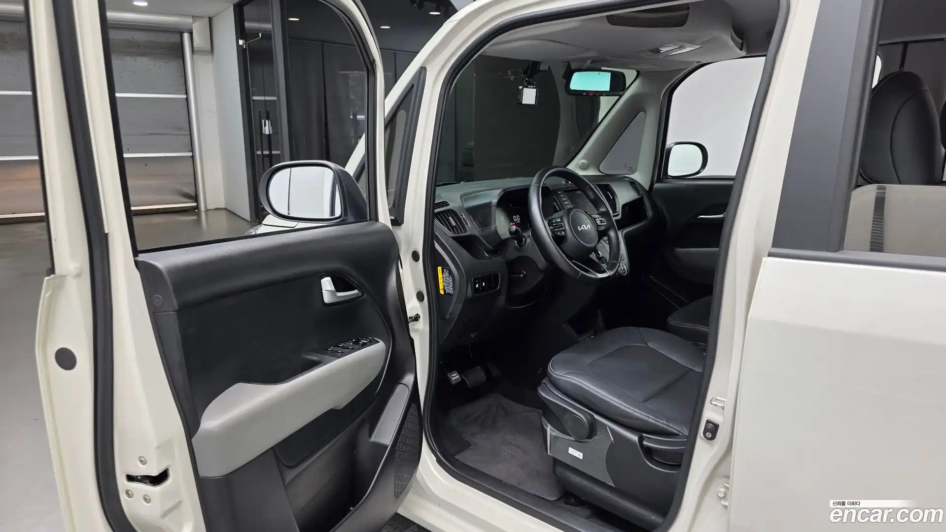 RAY Kia 2023.7-INNER-010