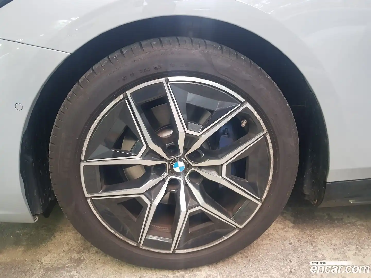 5-Series BMW 2024.6-OUTER-005