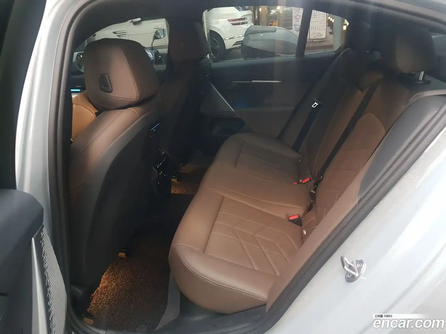 5-Series BMW 2024.6-INNER-009