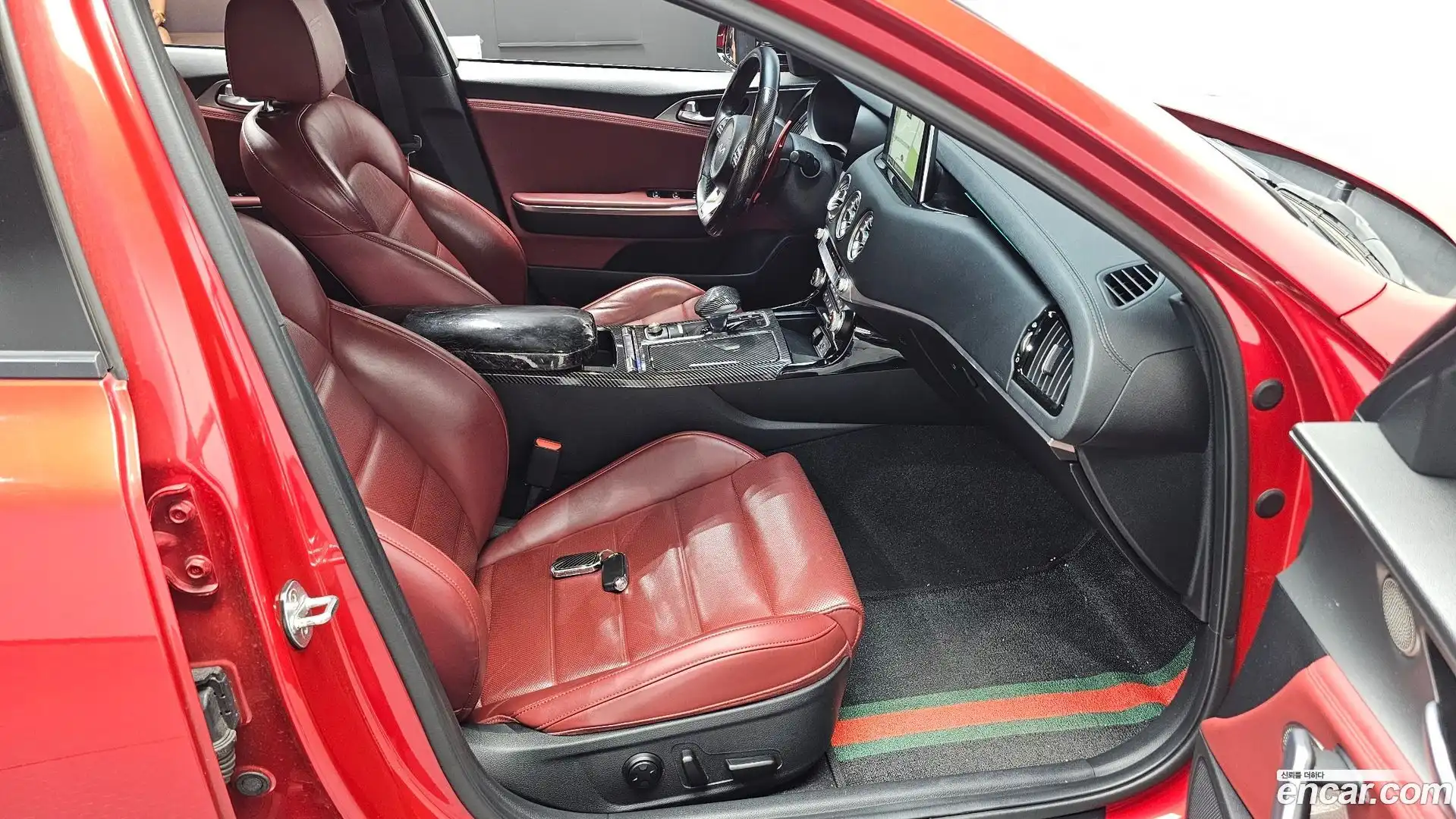 Stinger Kia 2020.1-OPTION-016