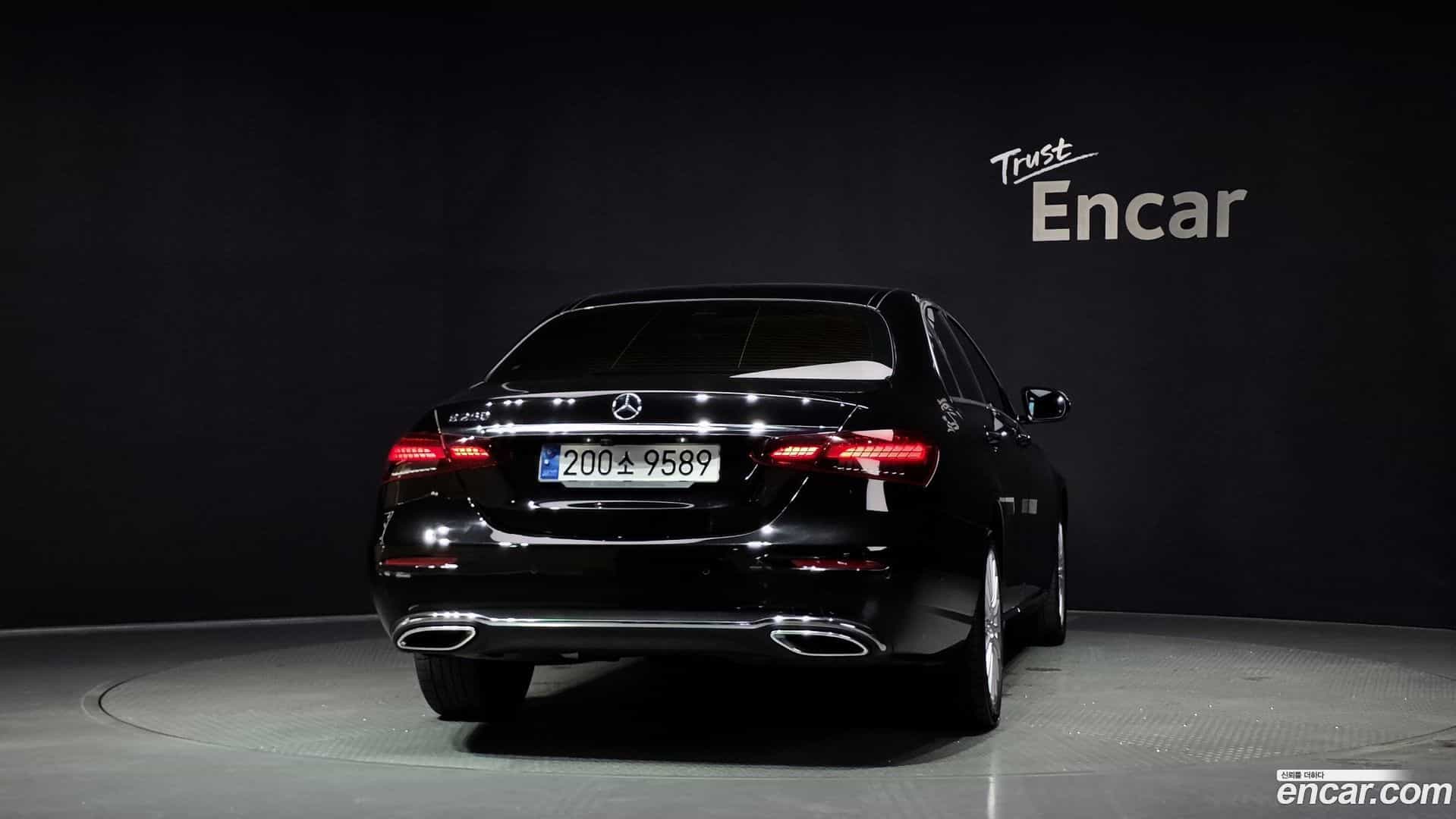 E-Class Mercedes-Benz 2021.8-OUTER-004